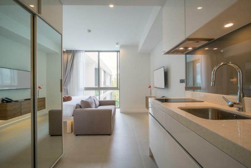 Oceanstone By Holy Cow, 2-br, 90 M2, Pool View