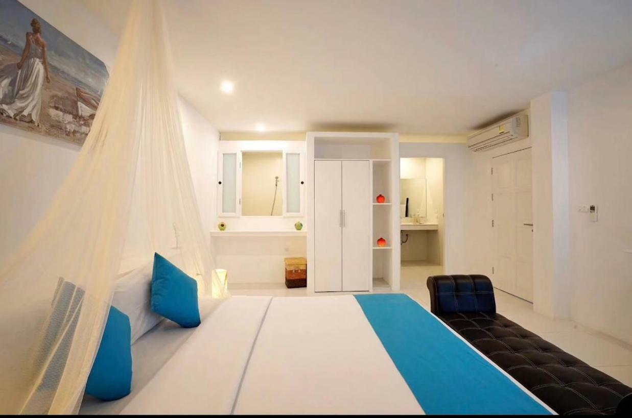 Grand Bleu Ocean View Pool Hotel 4*