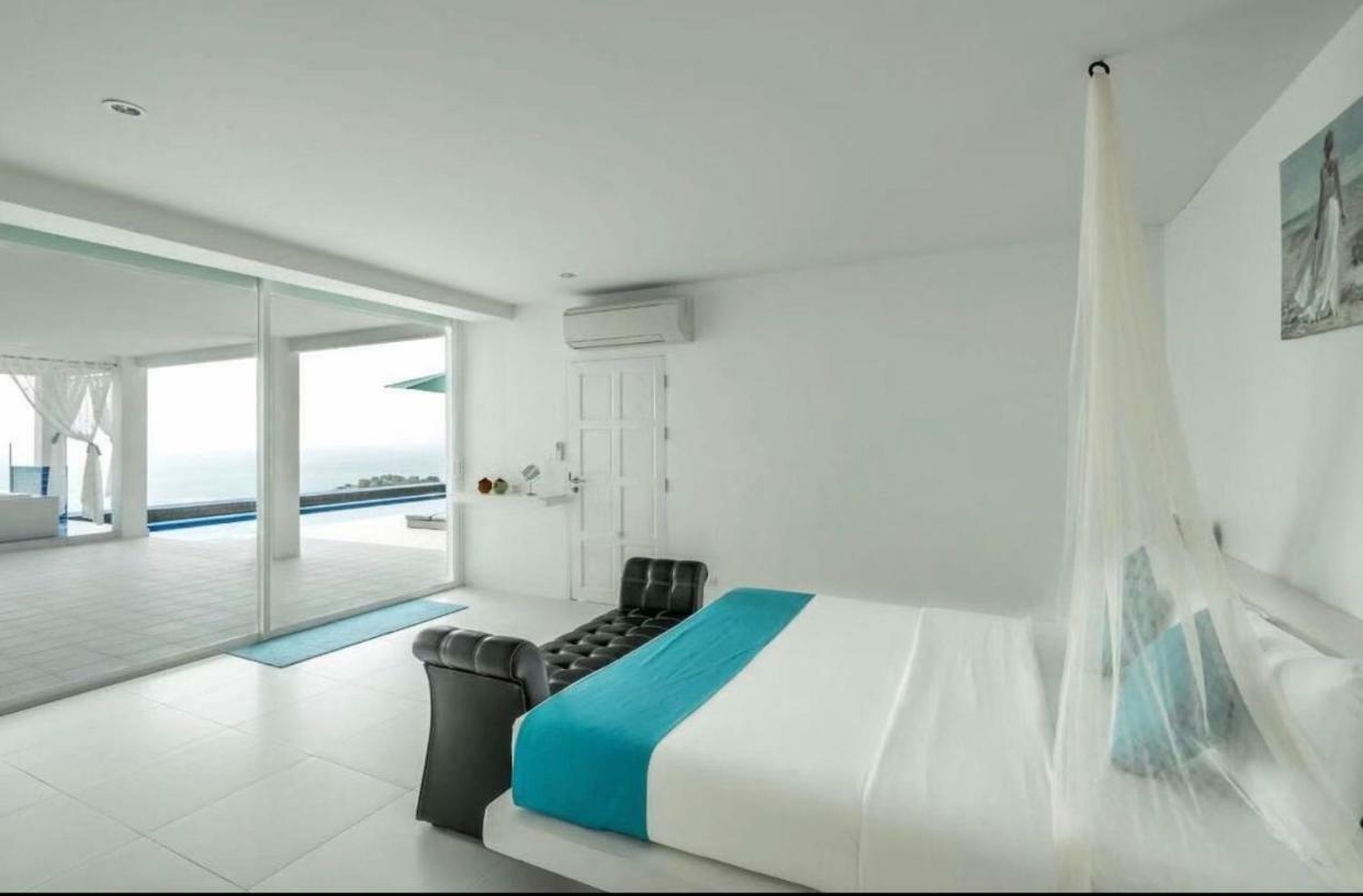 Hotel Grand Bleu Ocean View Pool 4*