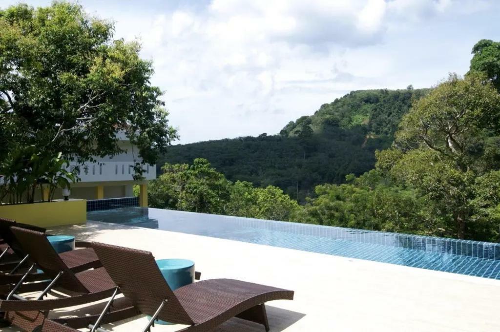 Hotel Grand Bleu Ocean View Pool 4*