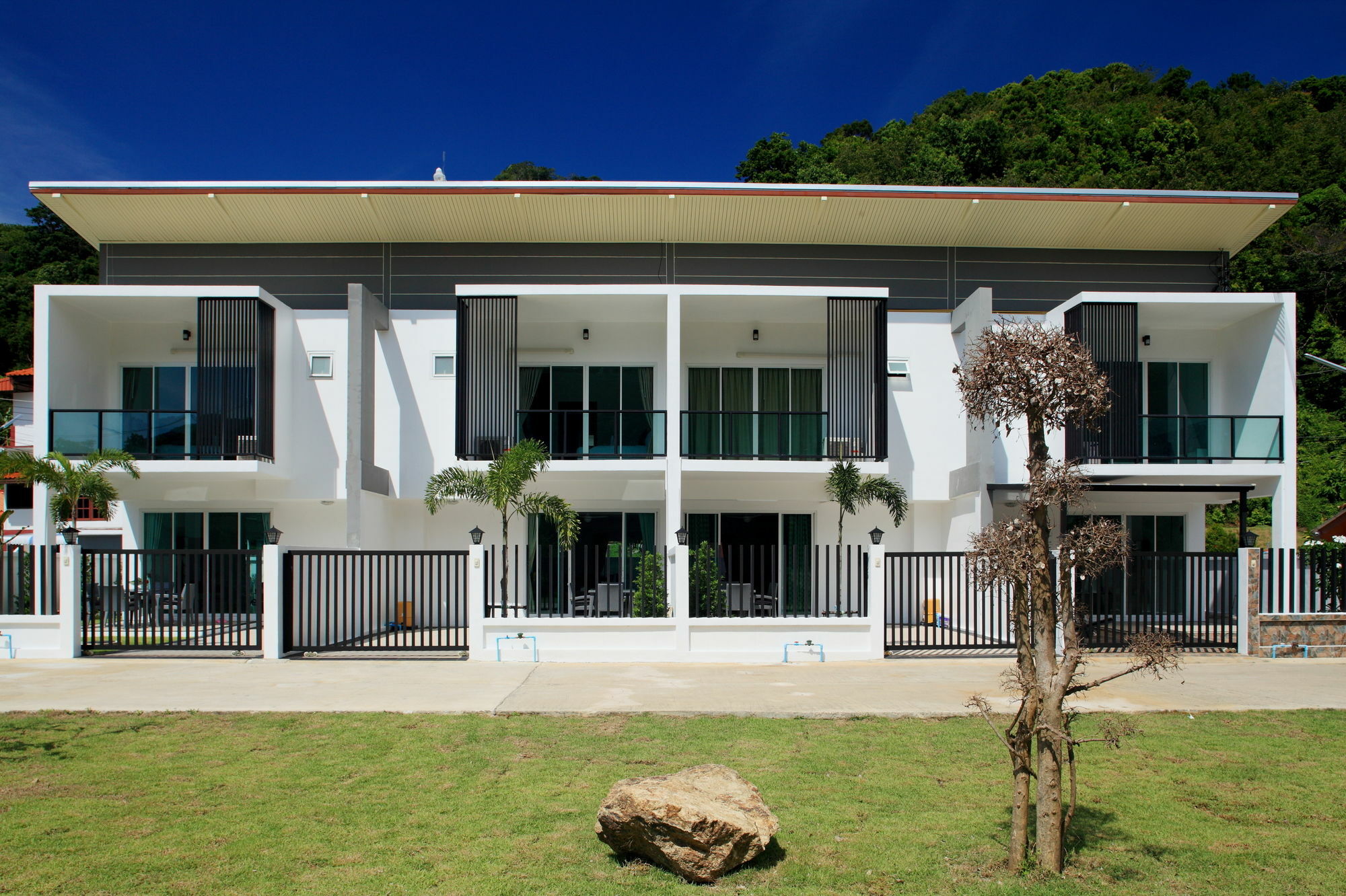 Hill View By Sea View Villa