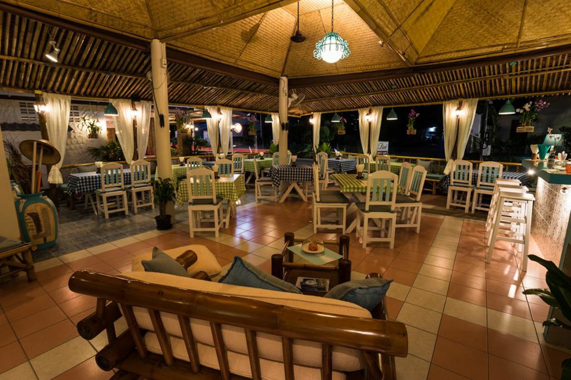Rice And Restaurant 3*
