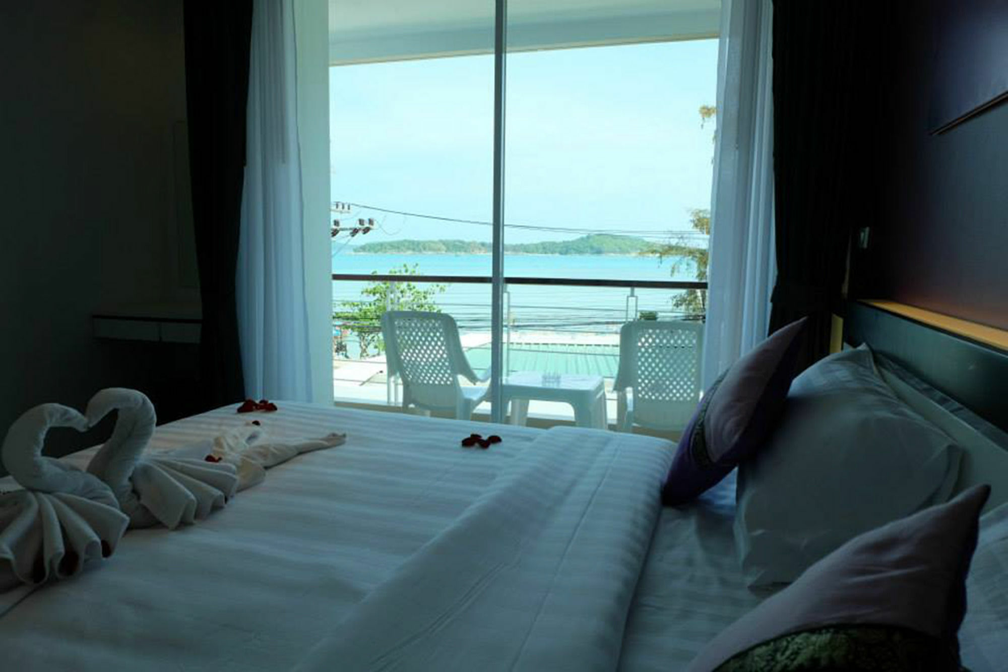 Phuket Seaview Resotel