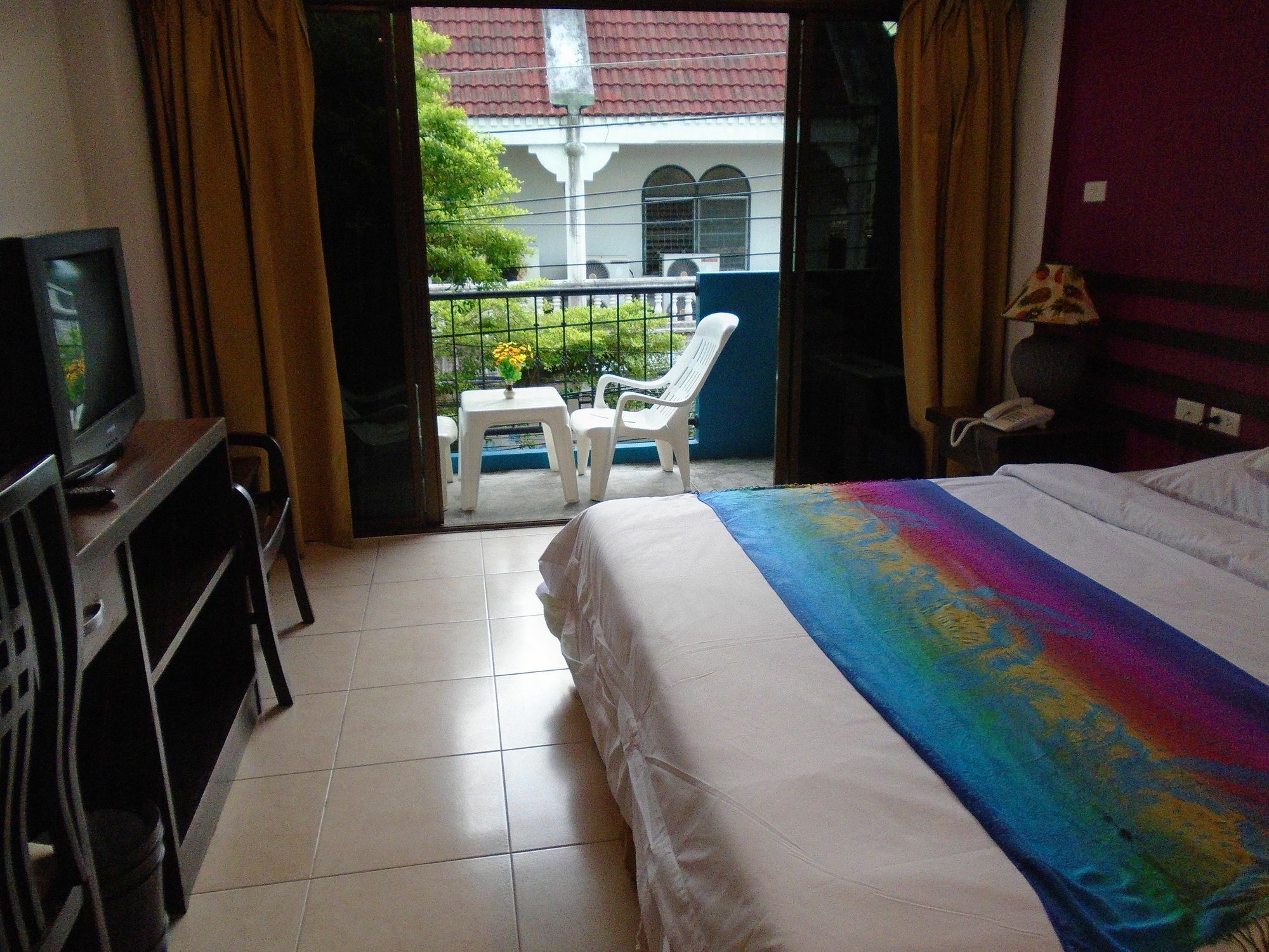 South Siam 3*