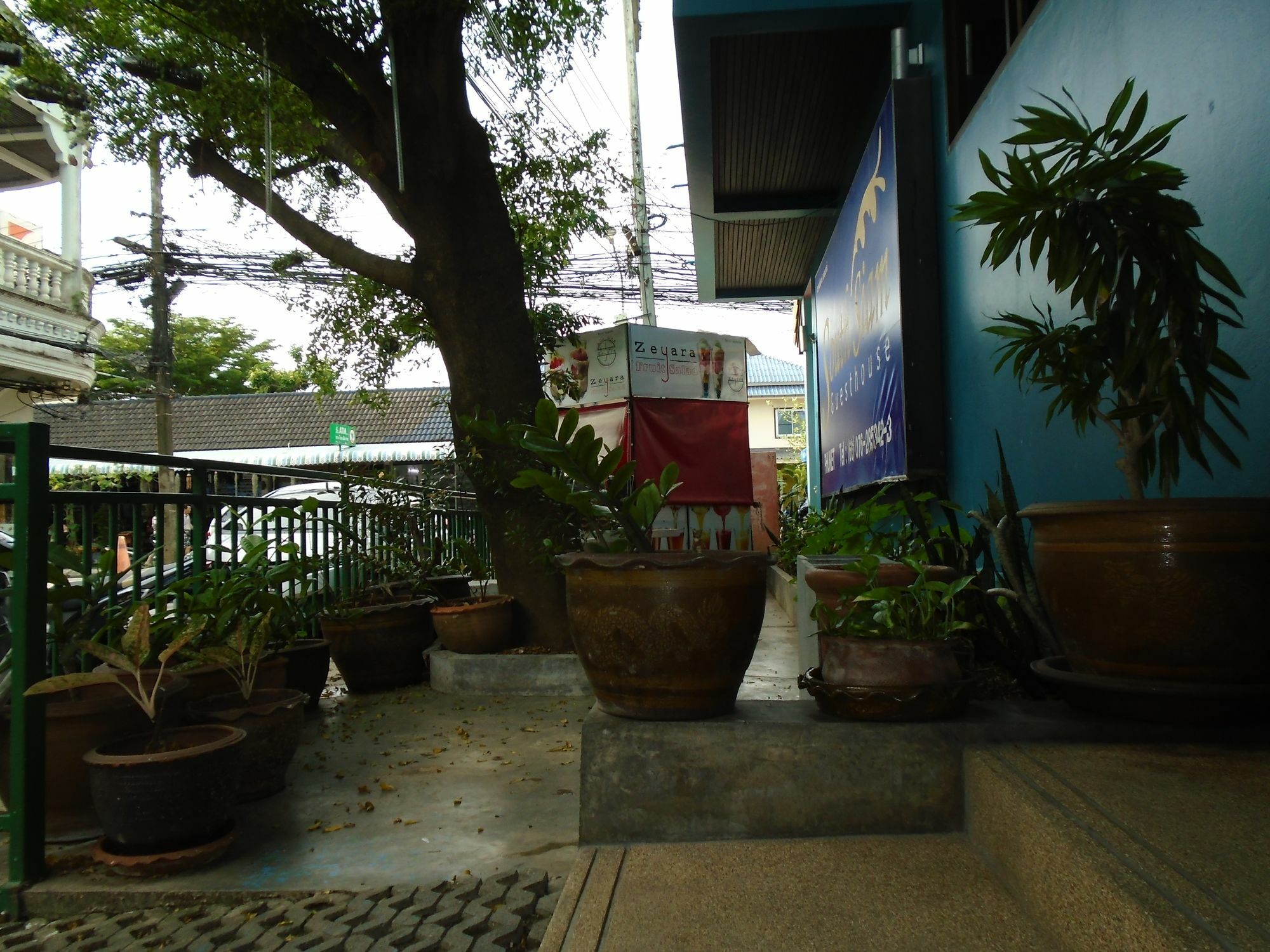 South Siam 3*