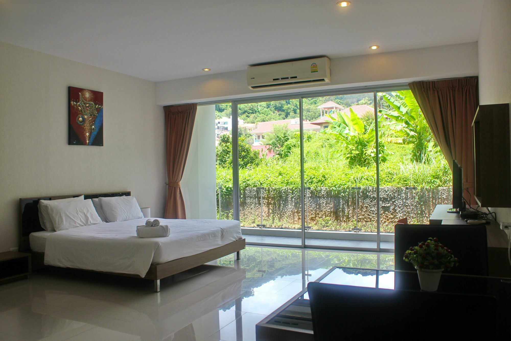 Apartment Karon Beach Apartment
