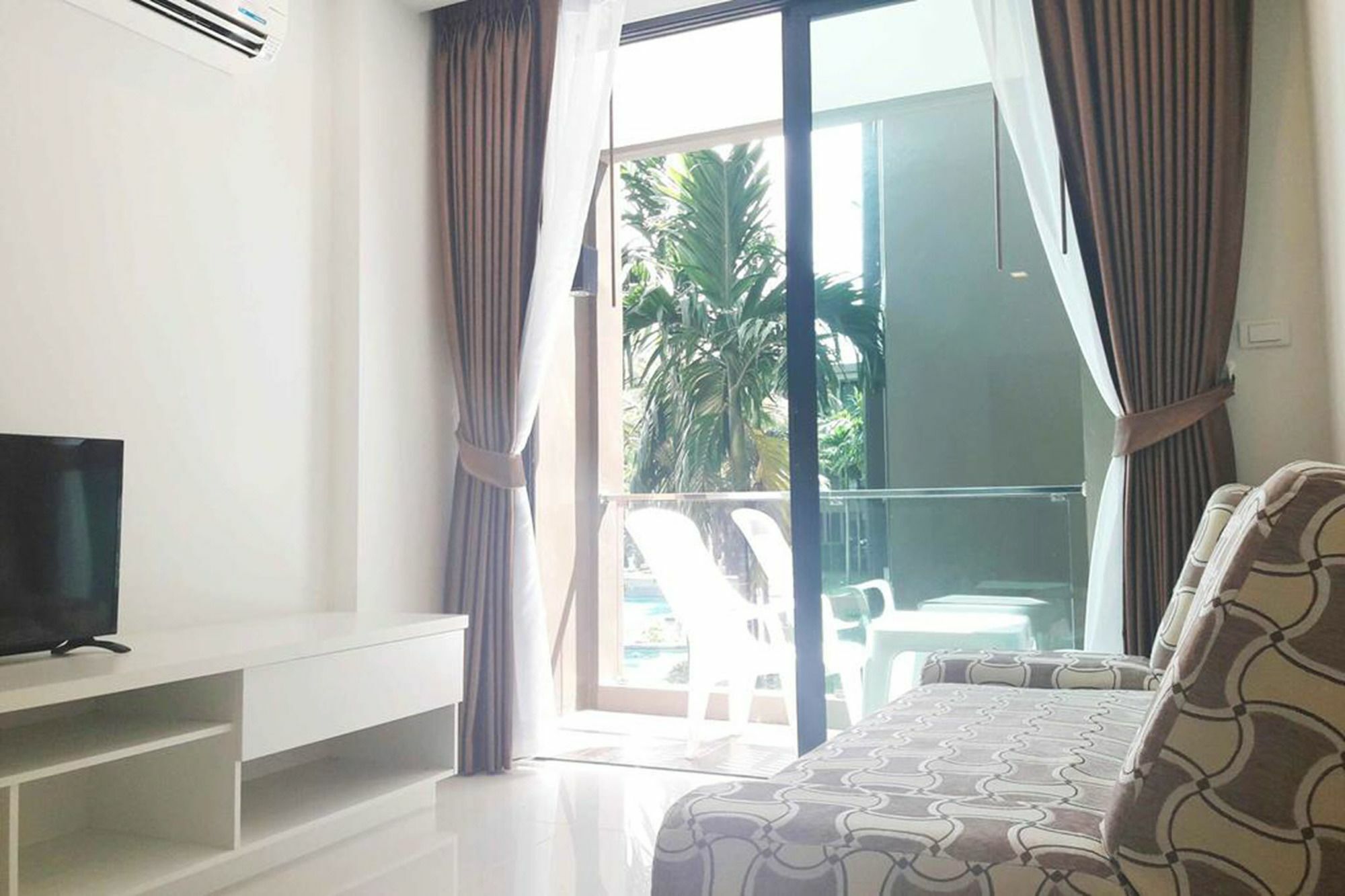 Apartment The Point @ By Favstay Cape Panwa