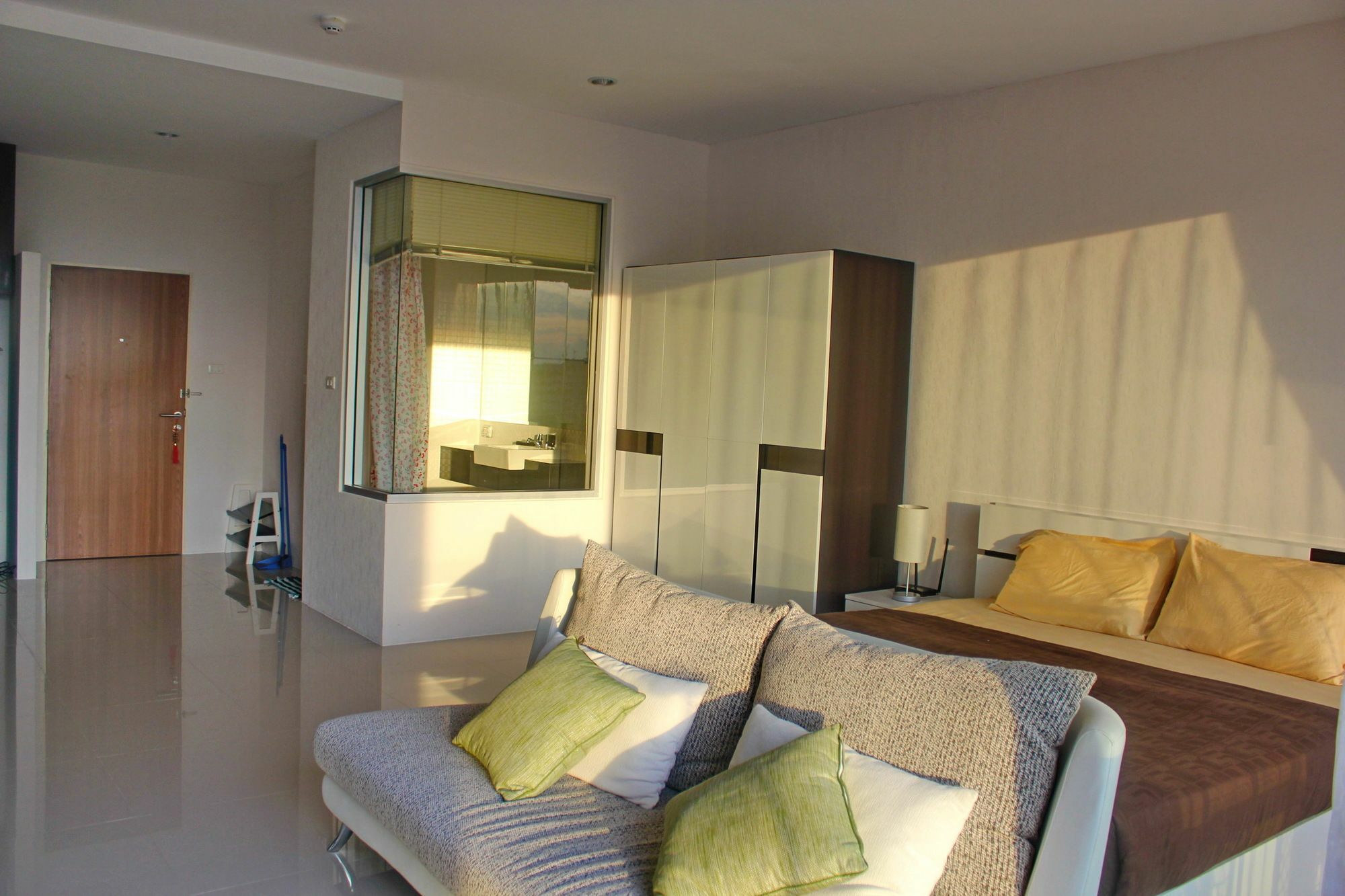 Apartment Karon Beach Apartment *