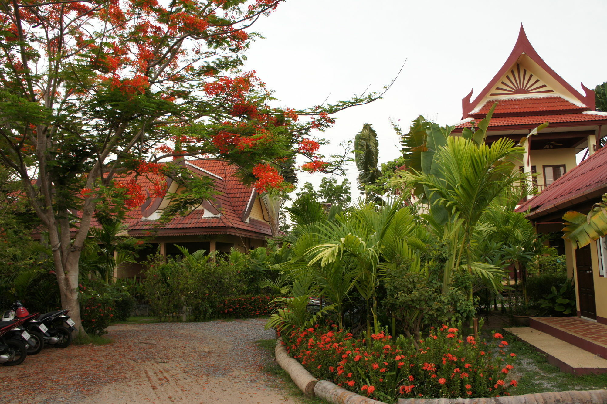 Palm Village 3* Rawai