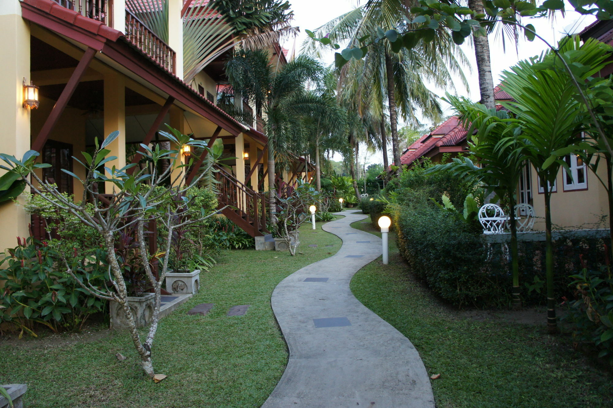 Palm Village 3* Rawai