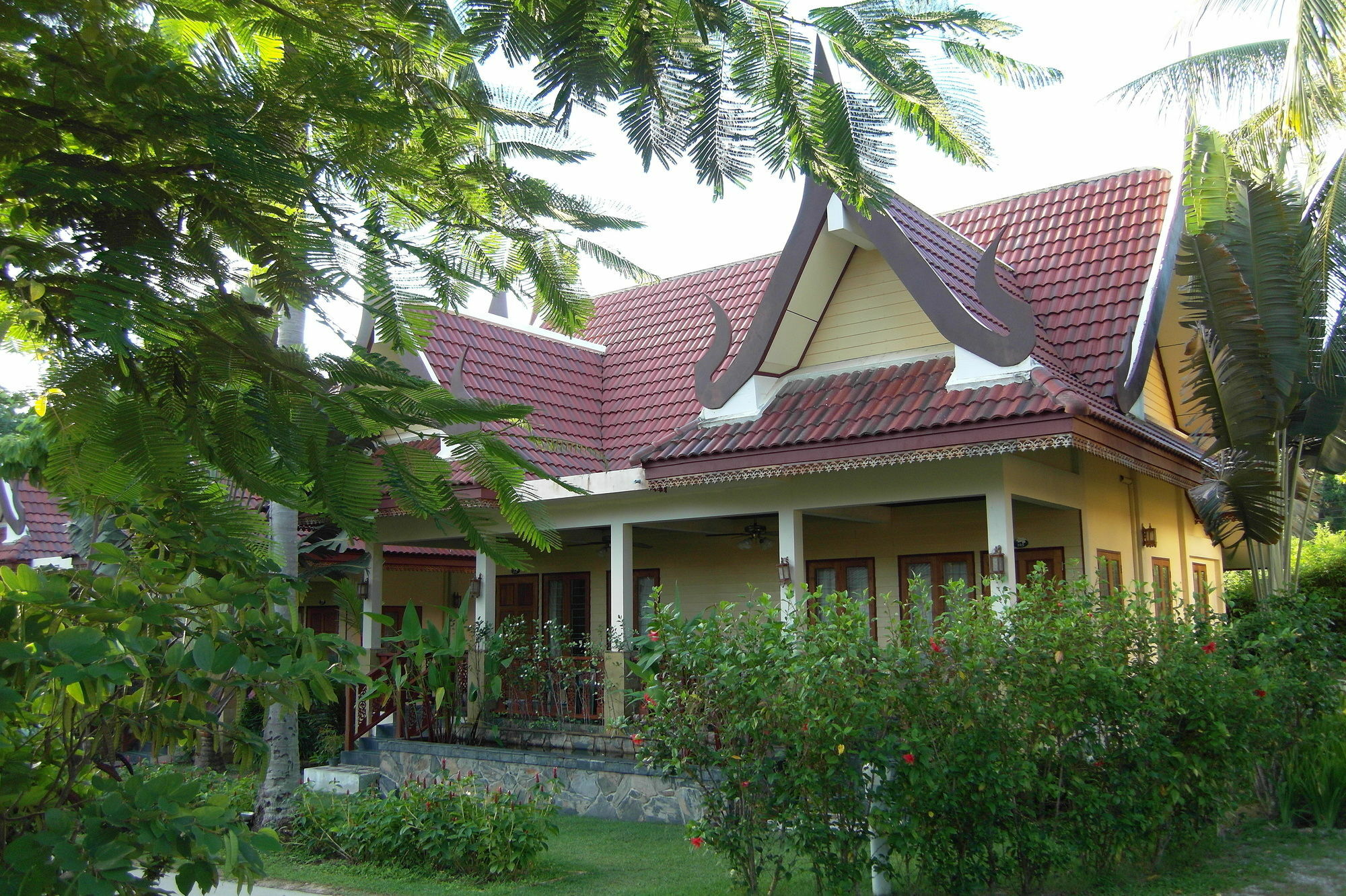 Resort Palm Village Rawai