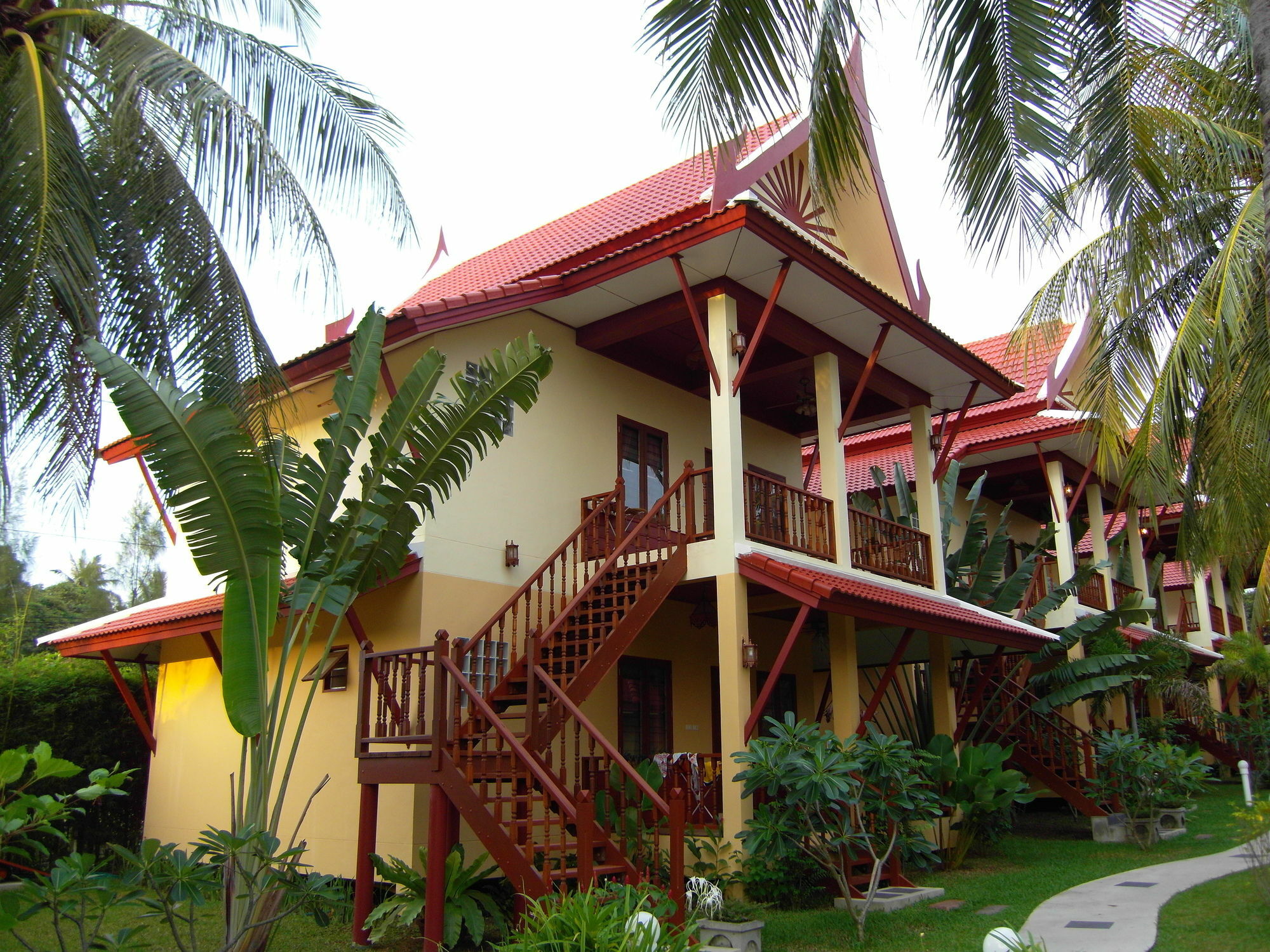 Resort Palm Village Rawai