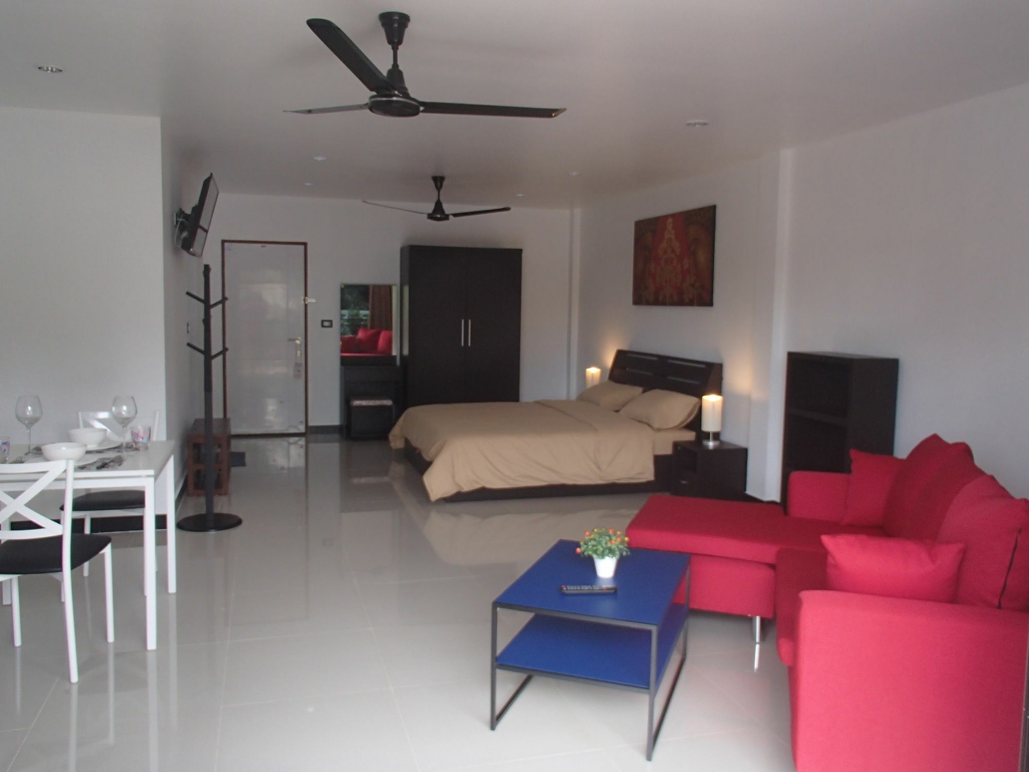Apartment Coconoi Nai Harn