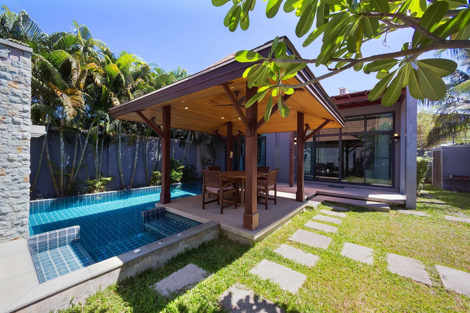 Hanga| 3 Bedroom Private Pool | Onyx By Tropiclook | Naiharn Nai Harn
