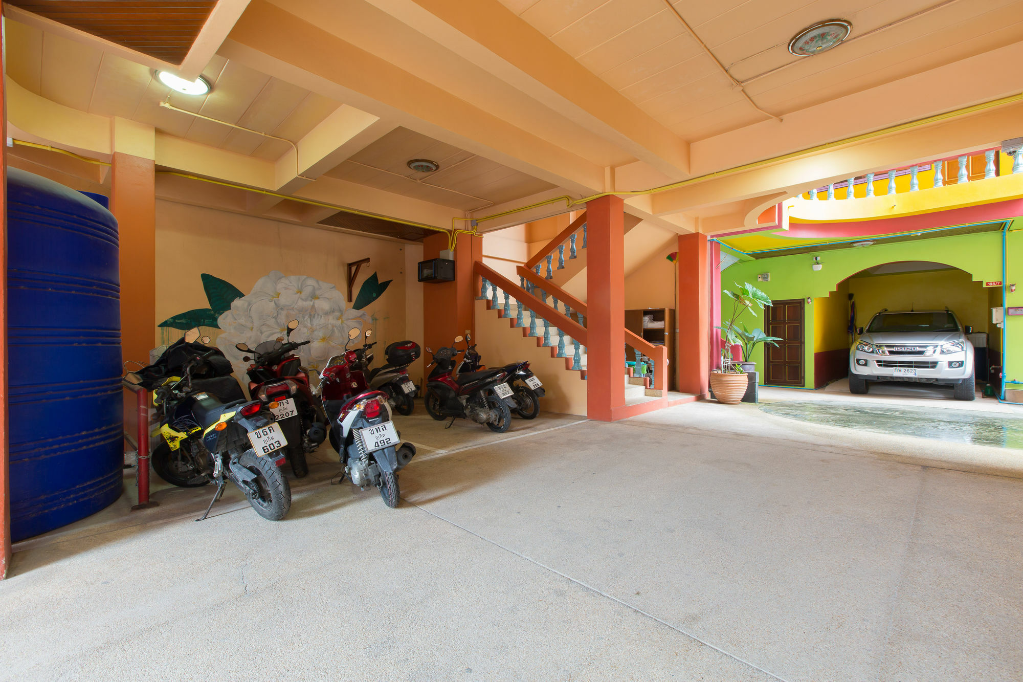 Aparthotel Chusri 3*