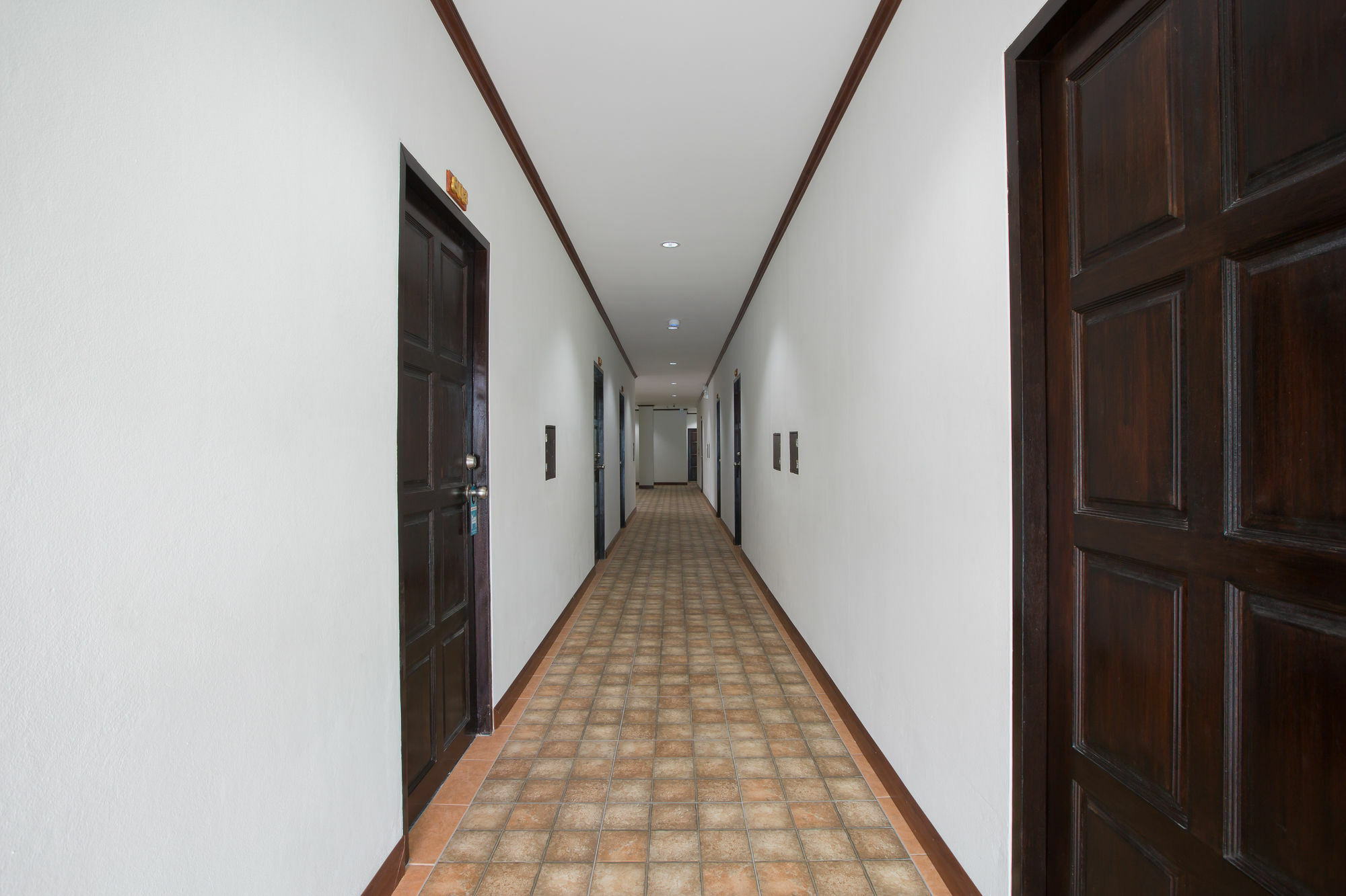 Aparthotel Chusri Patong