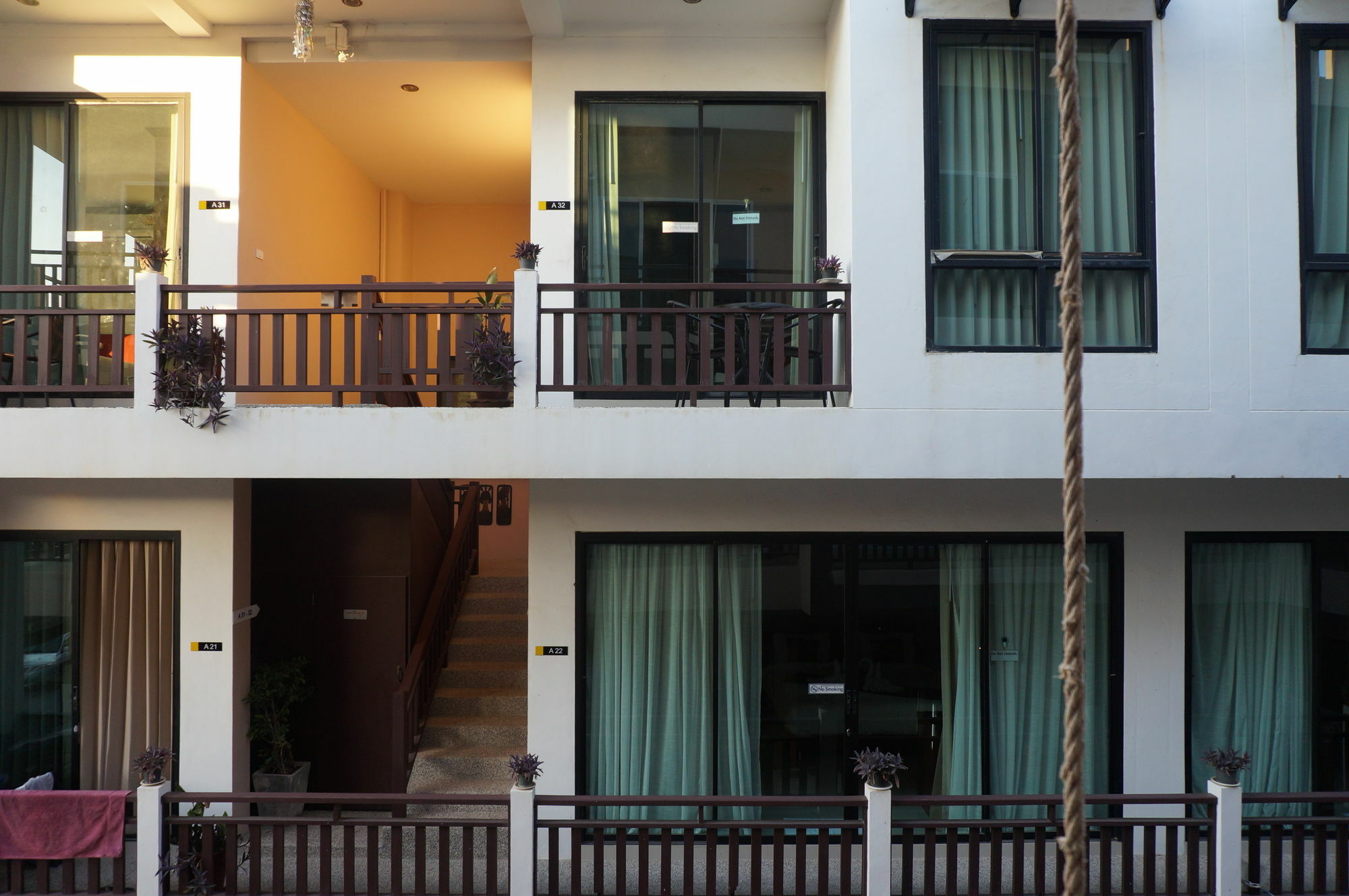 Hotel Kata Beachwalk And Kata Beach (Phuket)