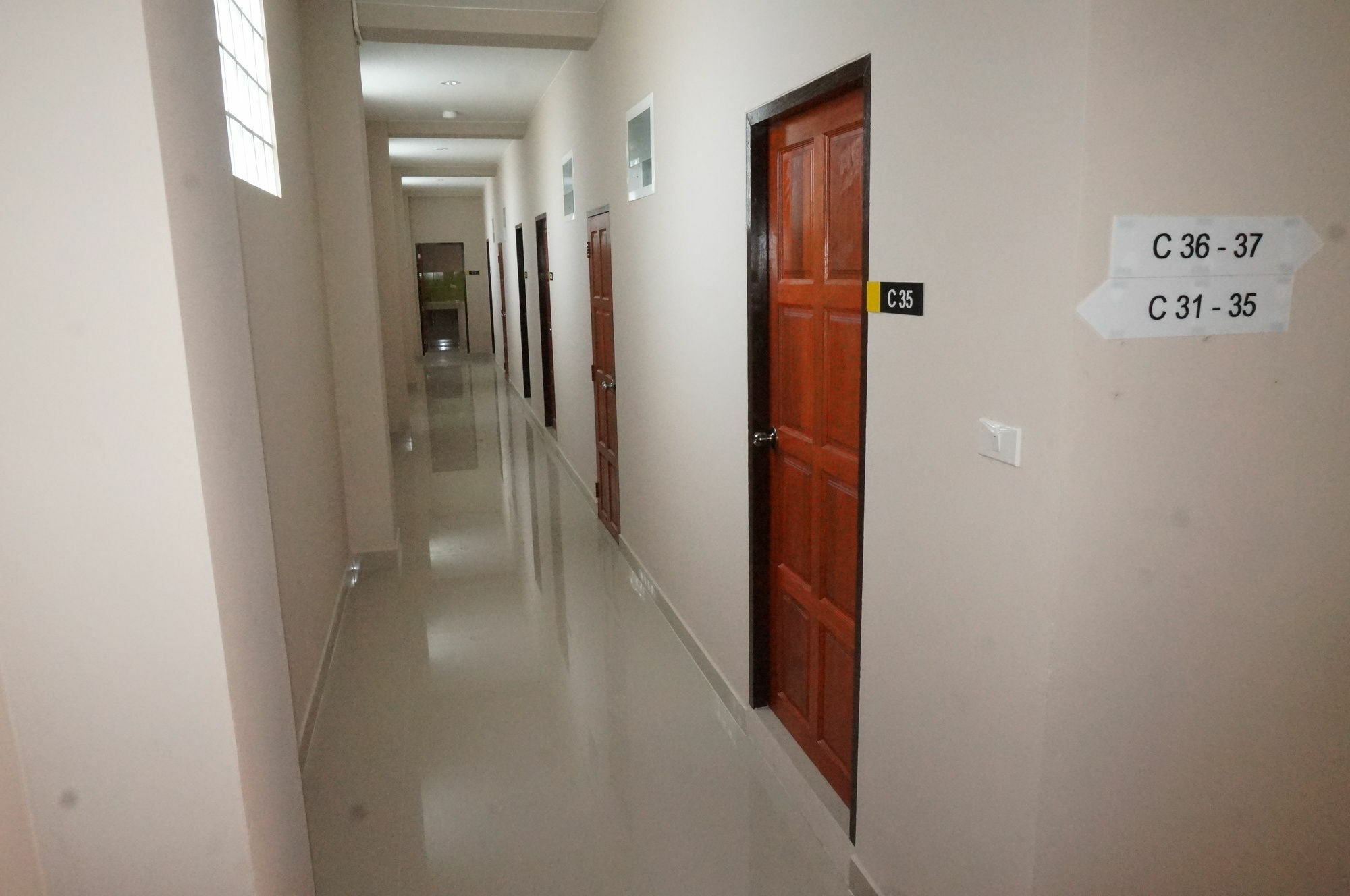 Kata Beachwalk And 3*