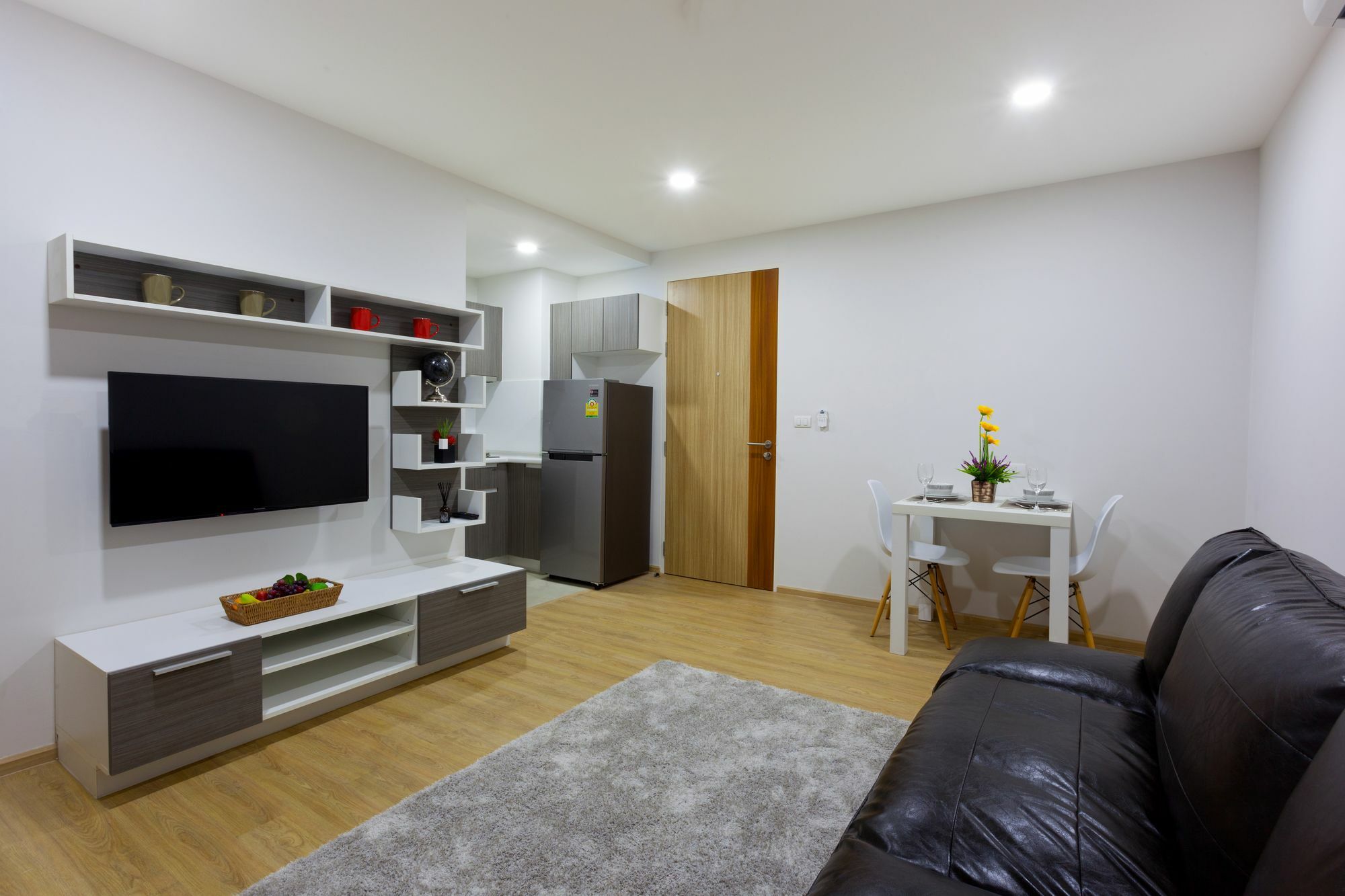 Ozone Condotel Studio *