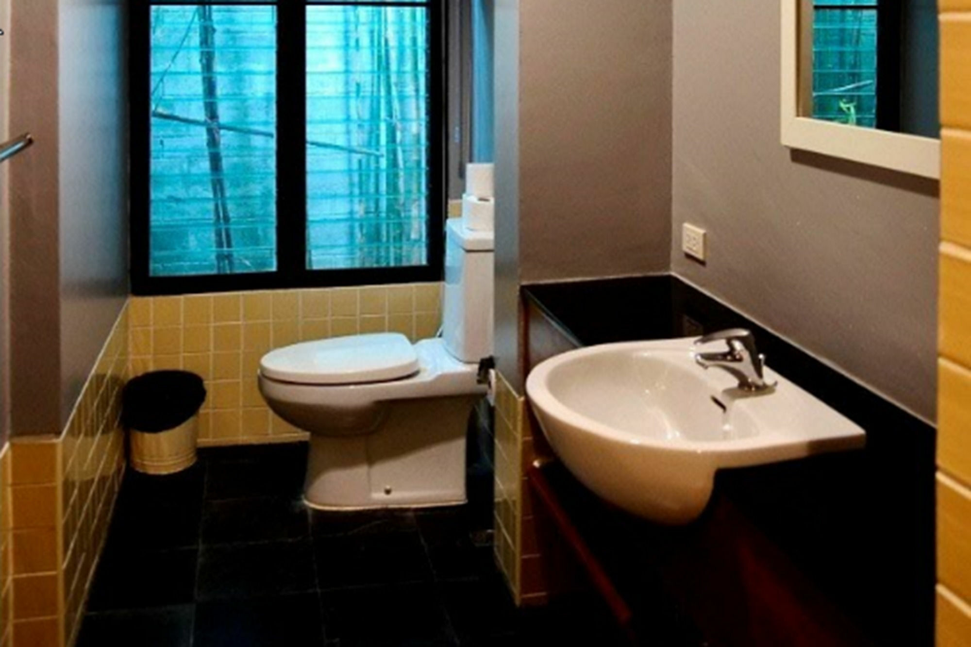 Aisawan Apartment Bang Tao Beach (Phuket)