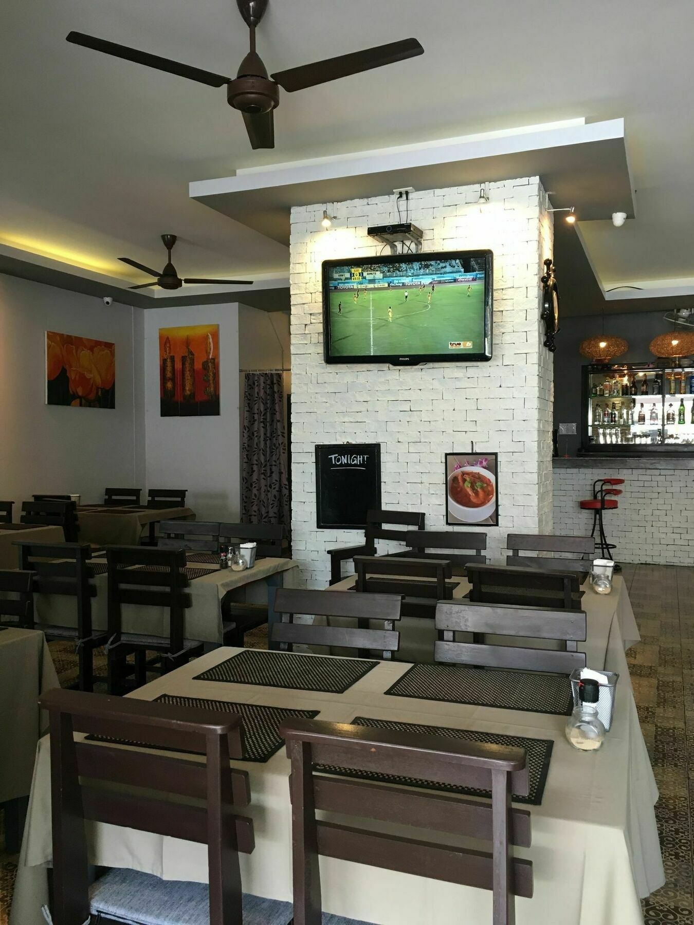 White Snapper Kitchen & House 3* Karon