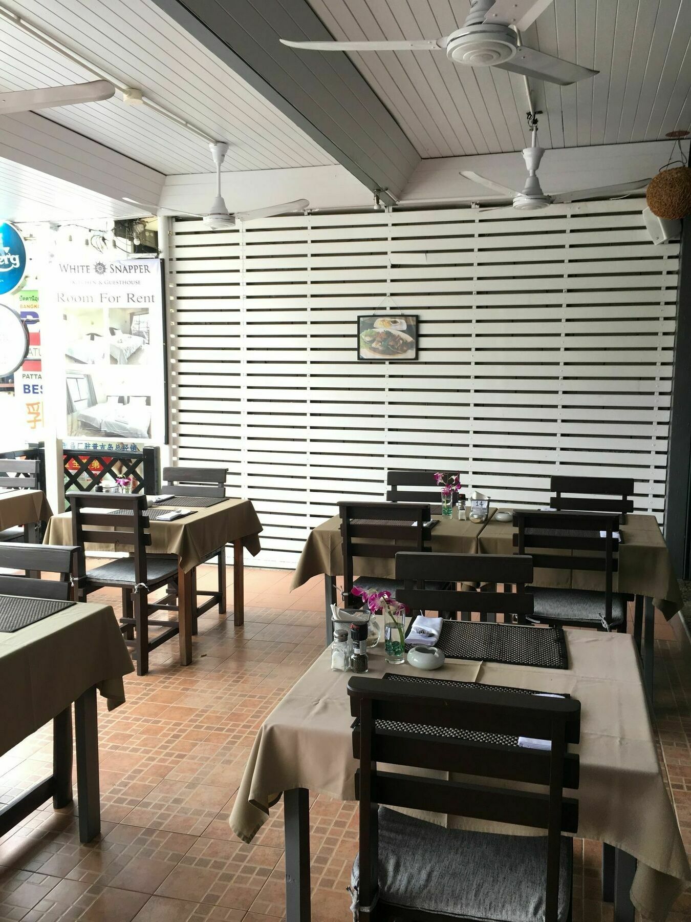White Snapper Kitchen & House Karon