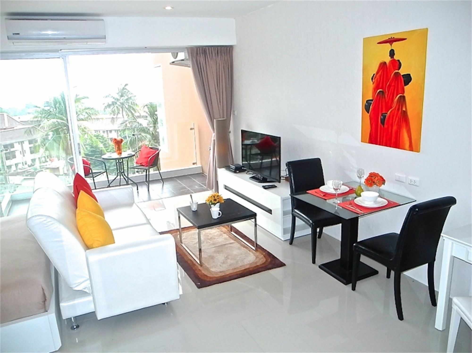 Chic Amazing View Karon