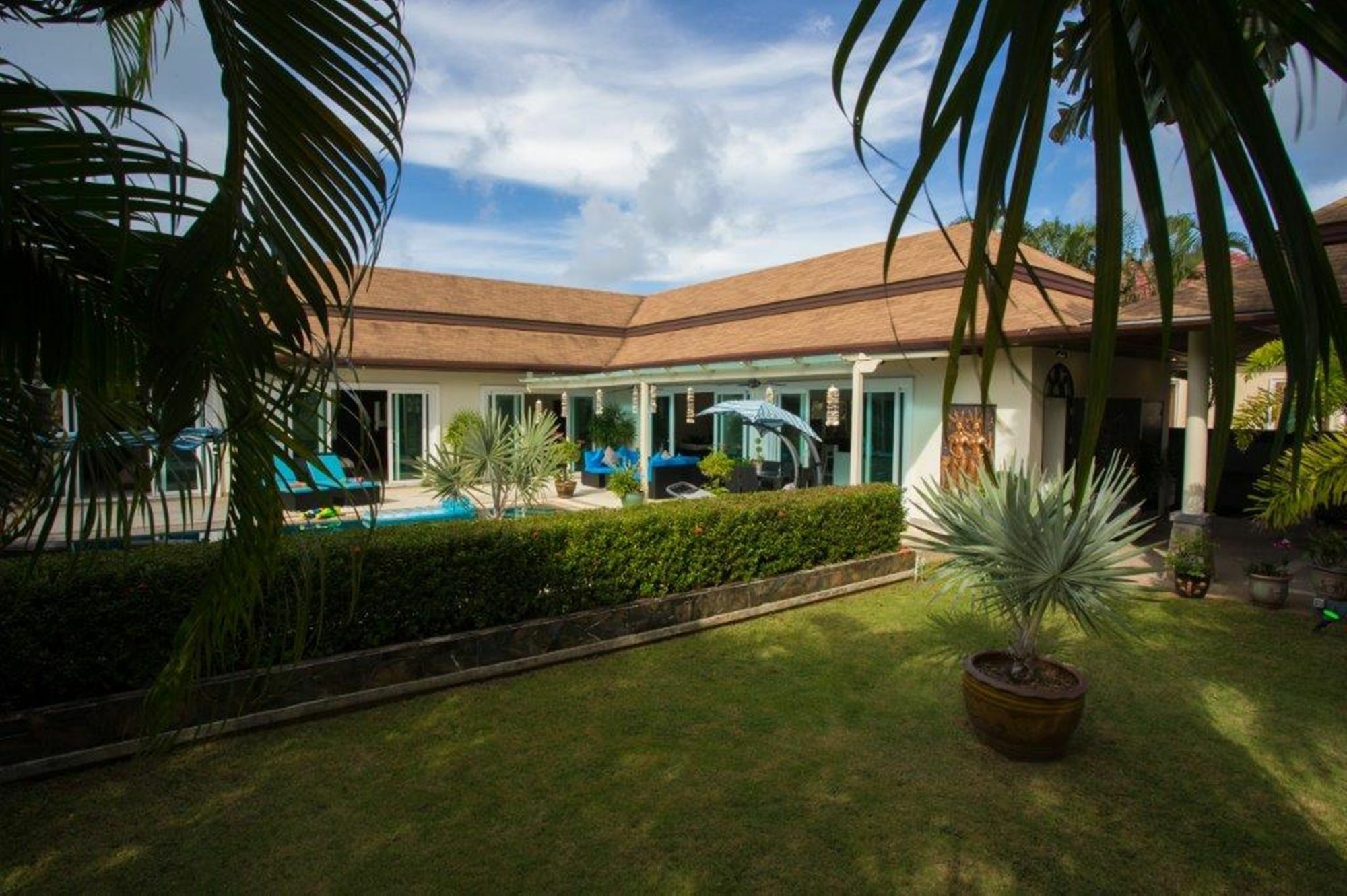 Cophi 3 Bd Pool Nai Harn