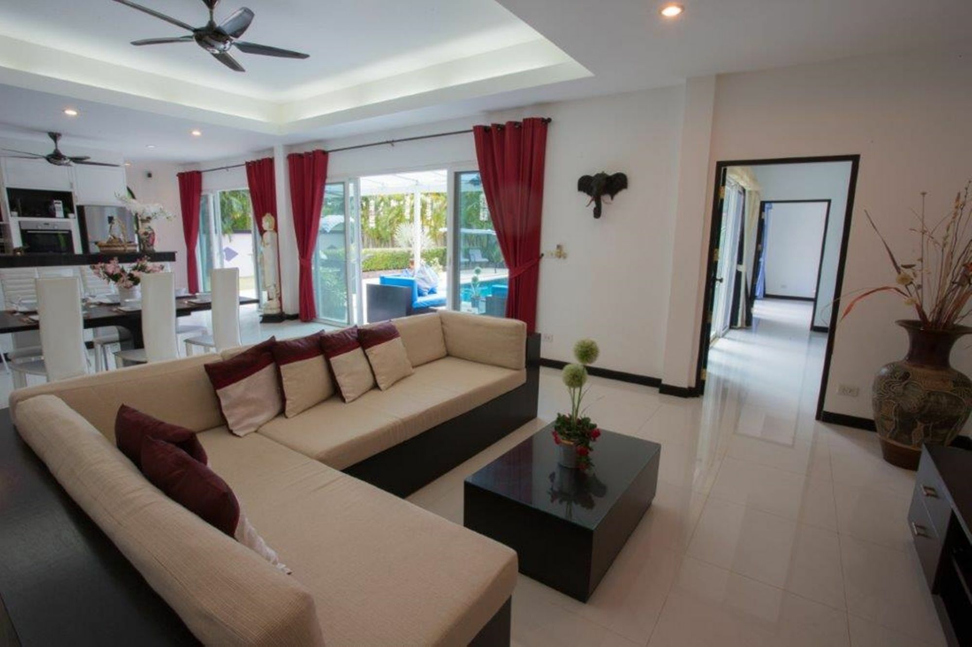 Cophi 3 Bd Pool Nai Harn