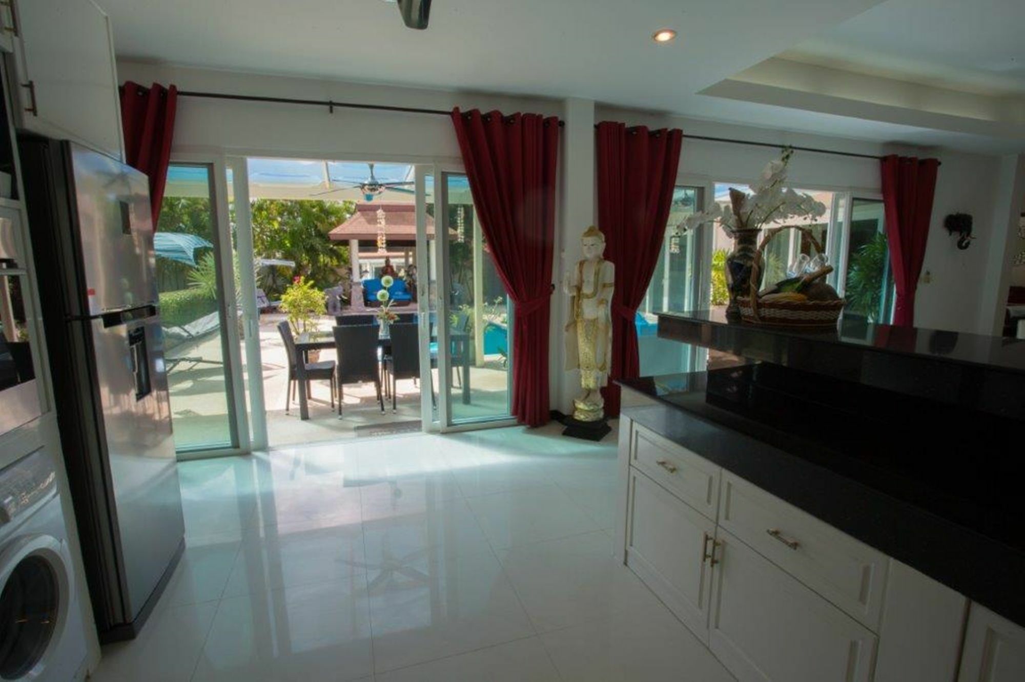 Cophi 3 Bd Pool Nai Harn *