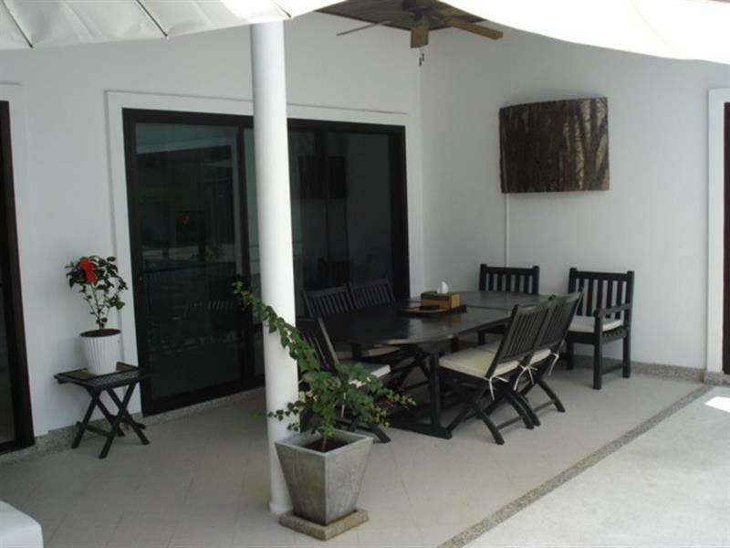 Yves 3 Bed Pool Nai Harn * Rawai