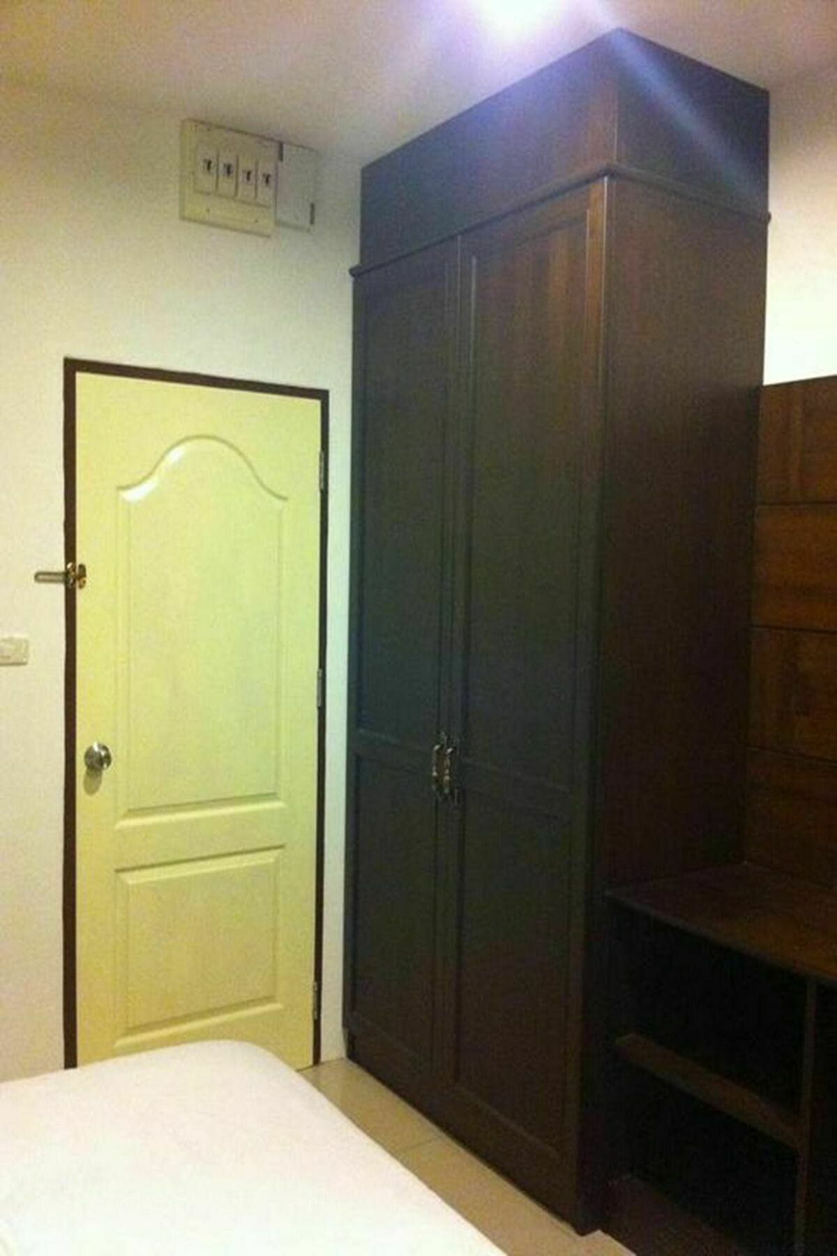 Apartment Phuthara Mansion