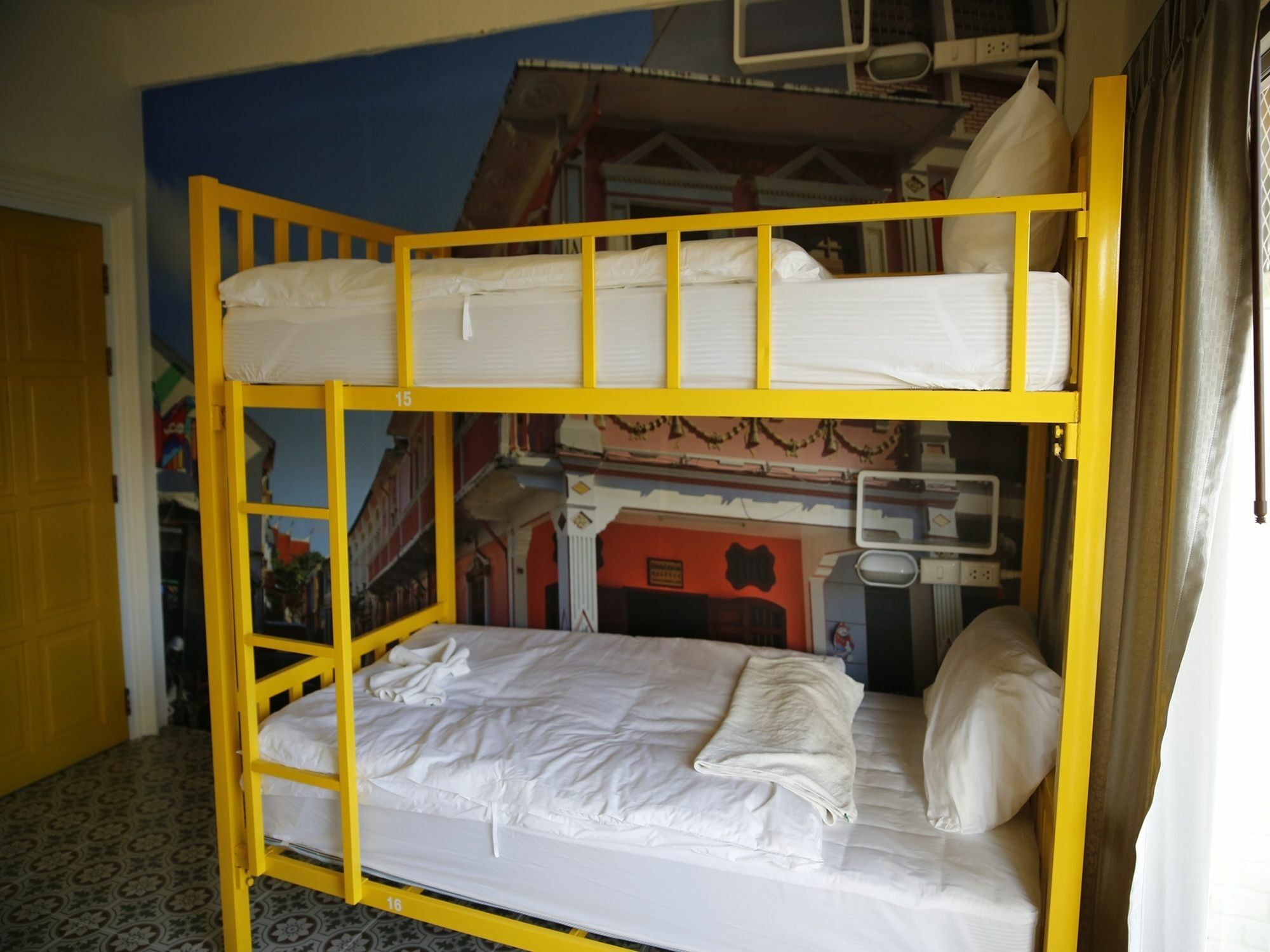 Sino @ Kata Hostel Phuket