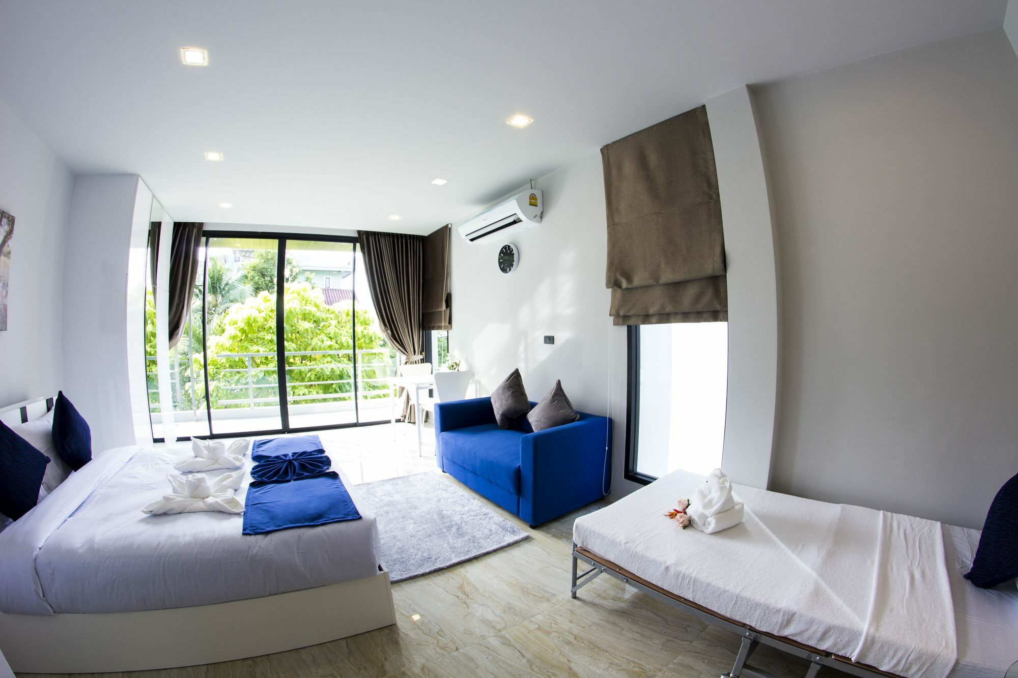 Utopia Aparthotel 3*