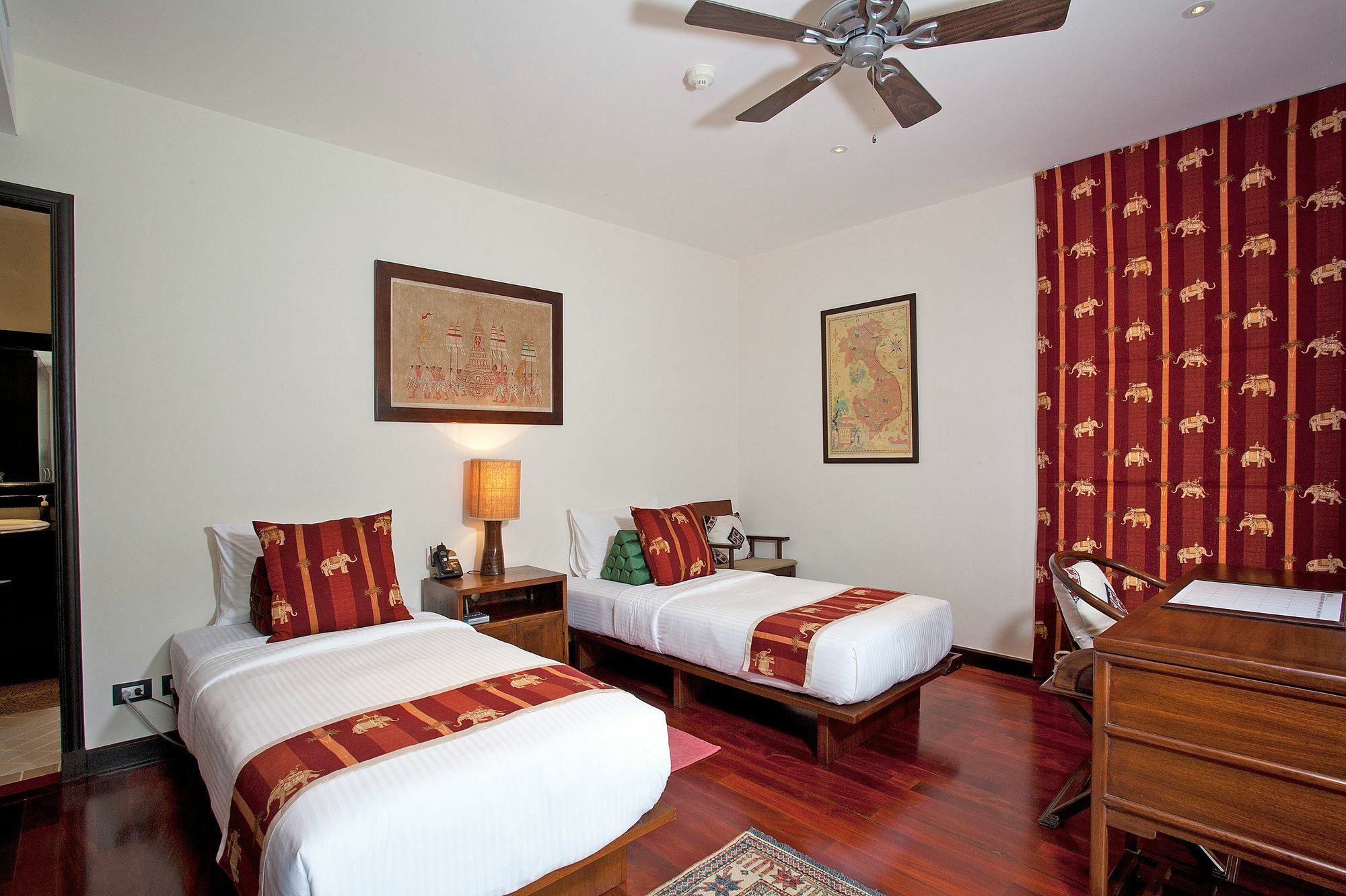 Maan Tawan Villa *