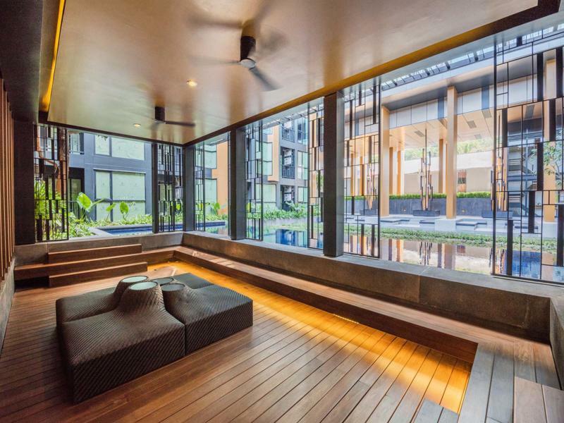 Favstay - The Base Height Phuket Ratsada