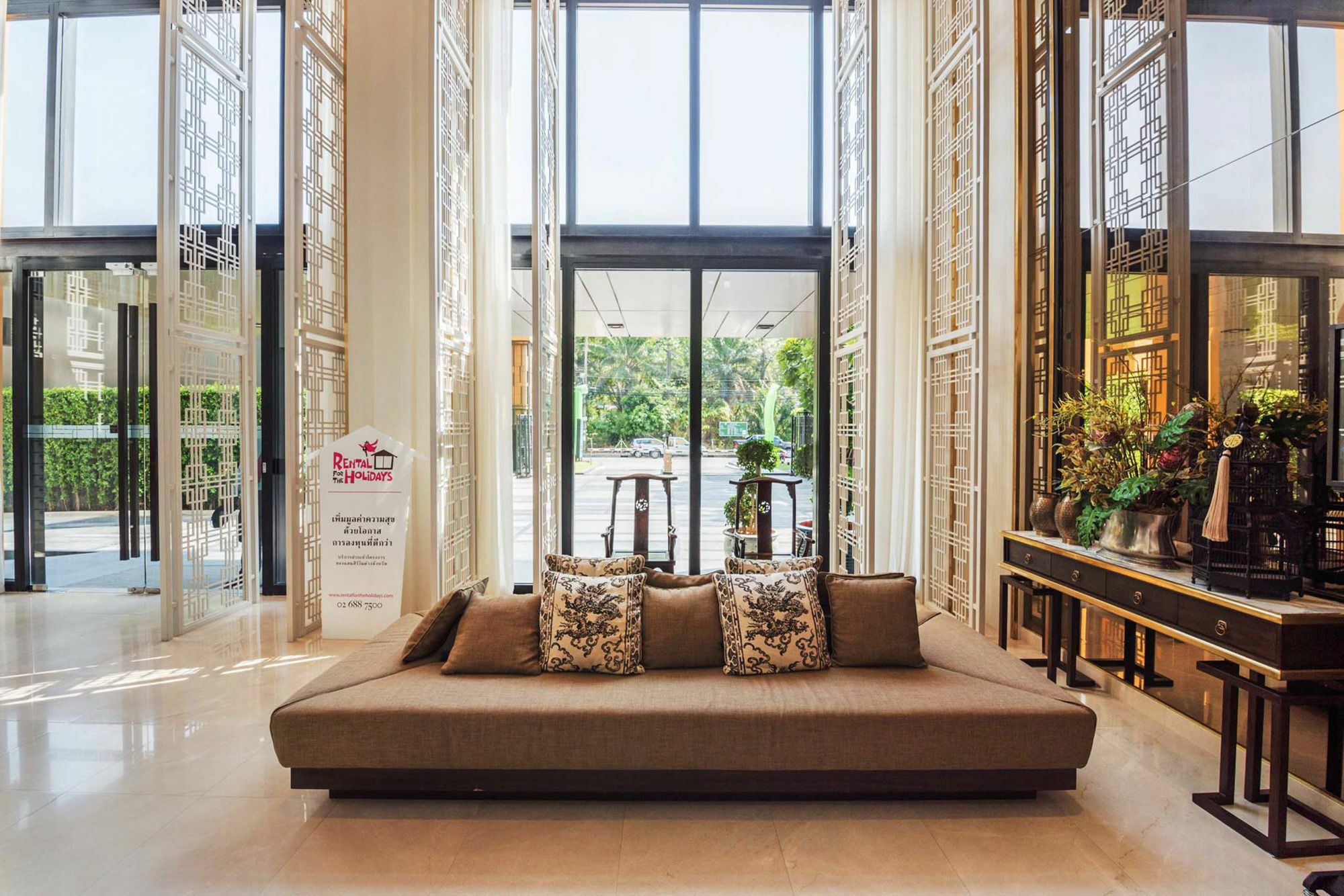 Favstay - The Base Height Phuket Apartment Ratsada