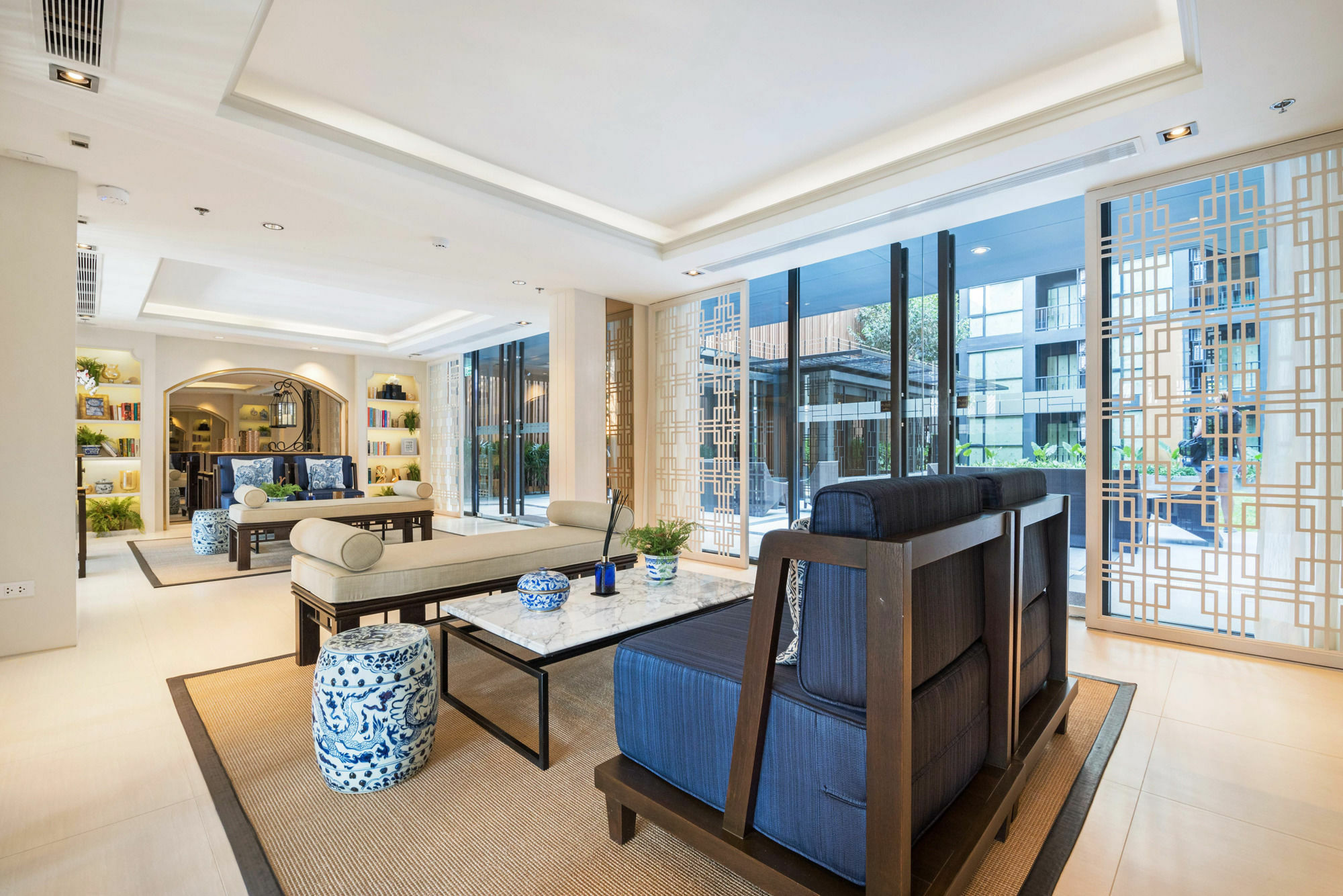 Favstay - The Base Height Phuket Apartment