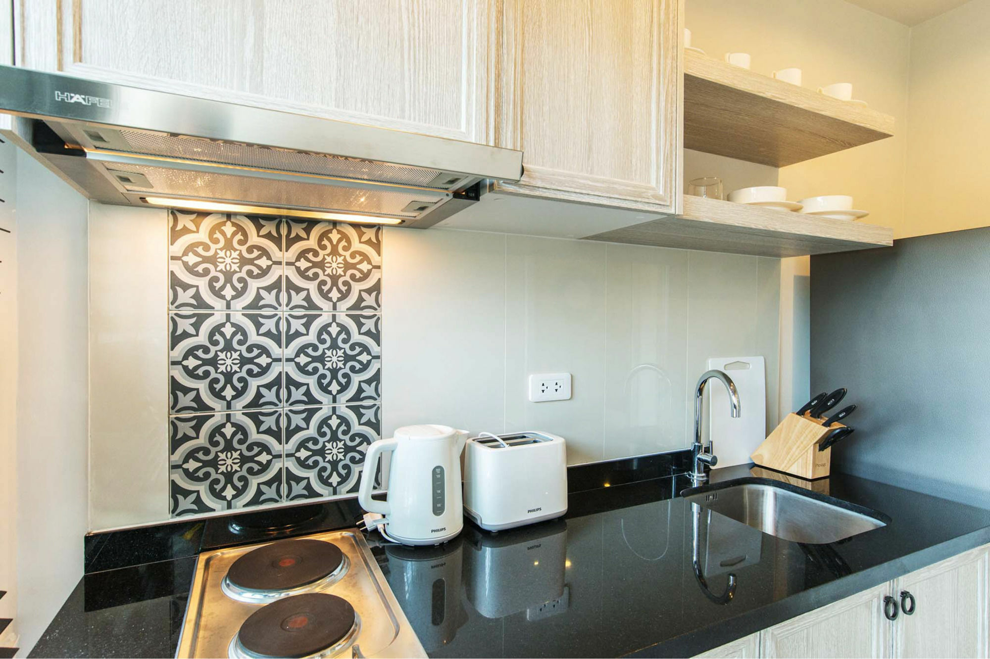 Favstay - The Base Height Phuket Apartment Ratsada