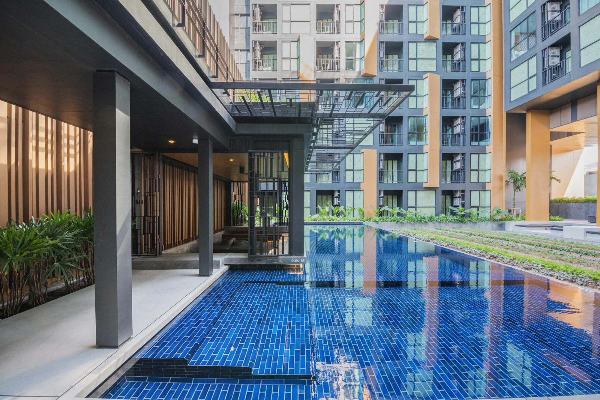 Apartment Favstay - The Base Height Phuket