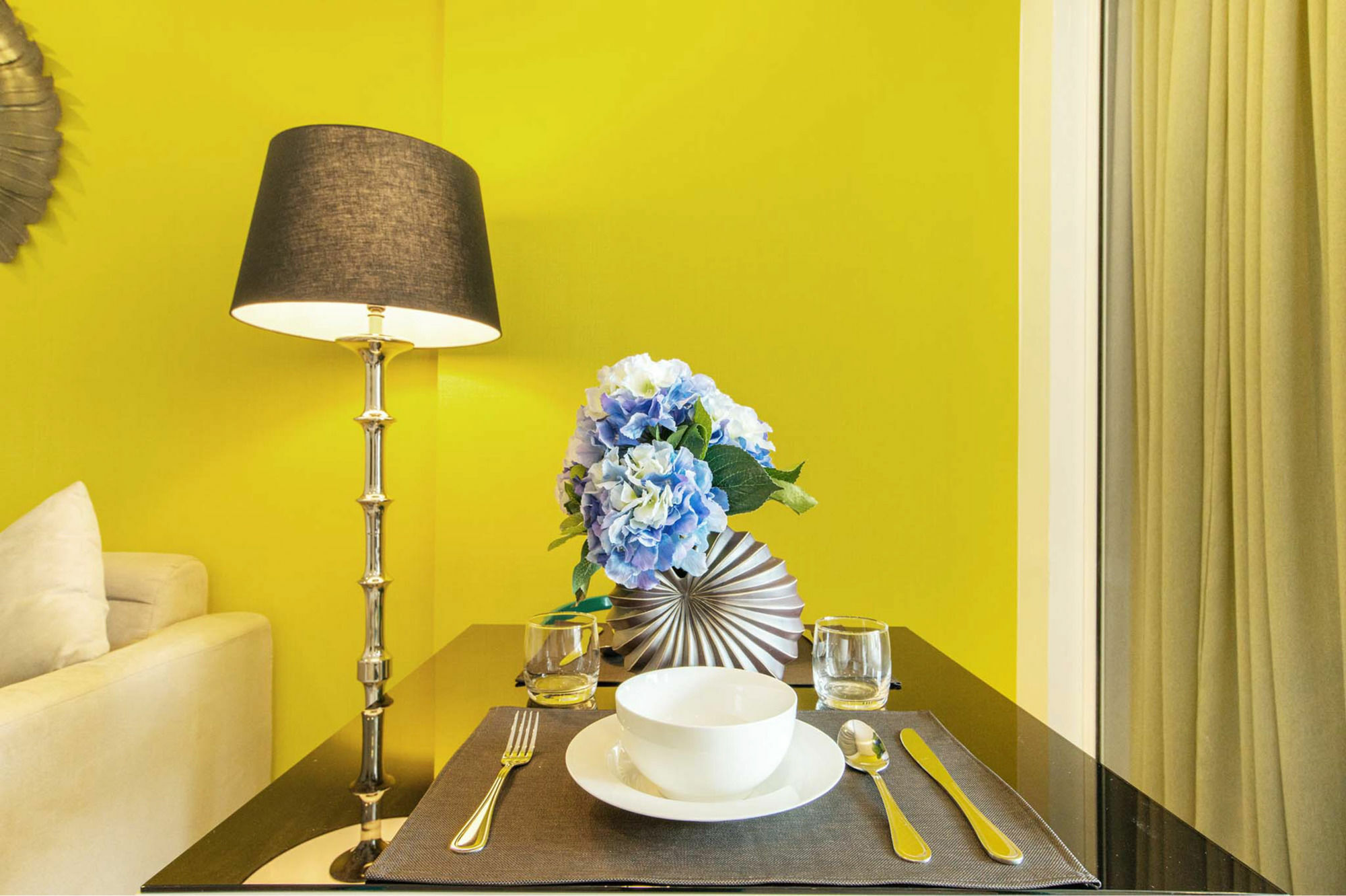 Apartment Favstay - The Base Height Phuket Ratsada