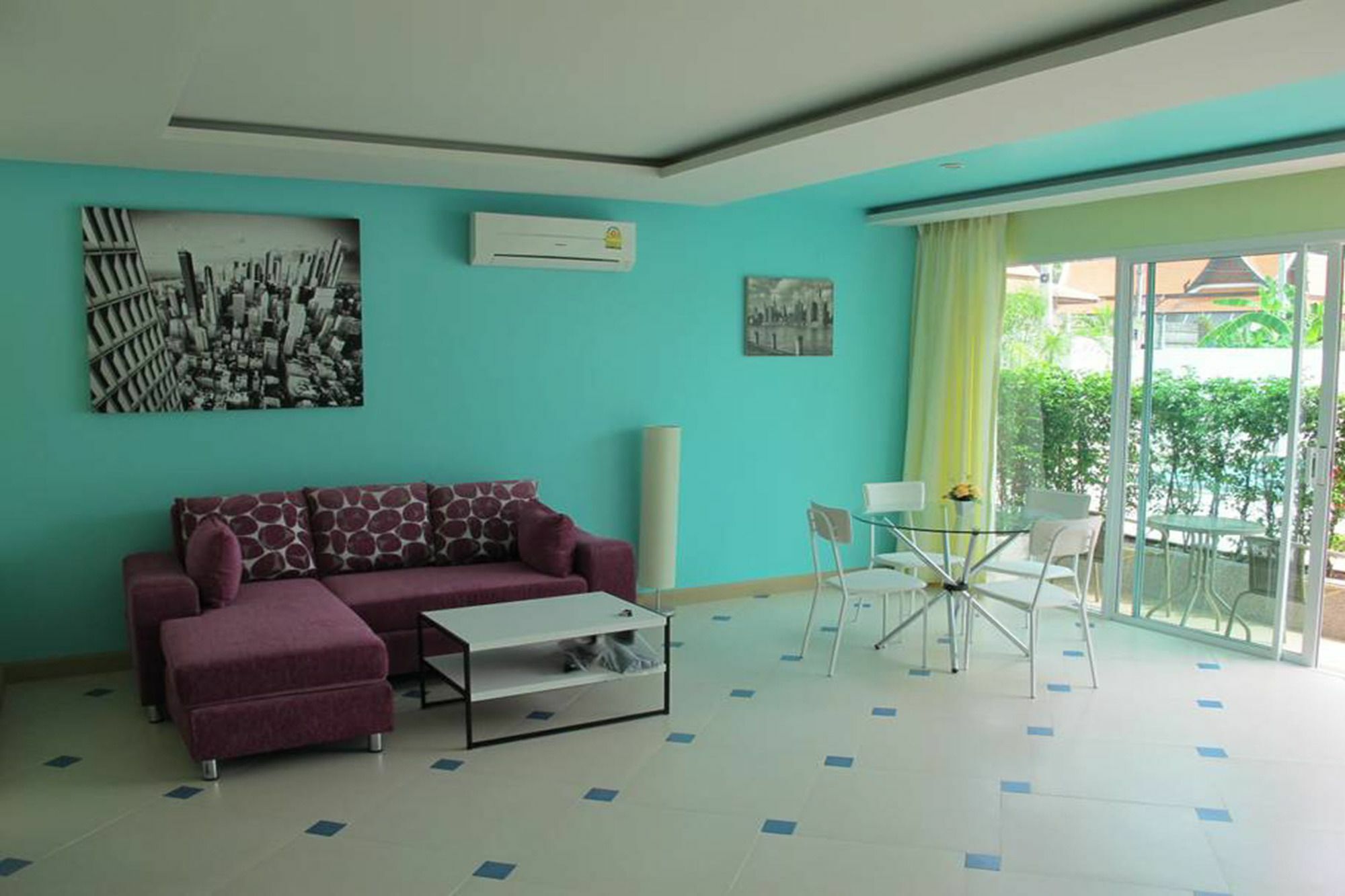 Condor Apartment *