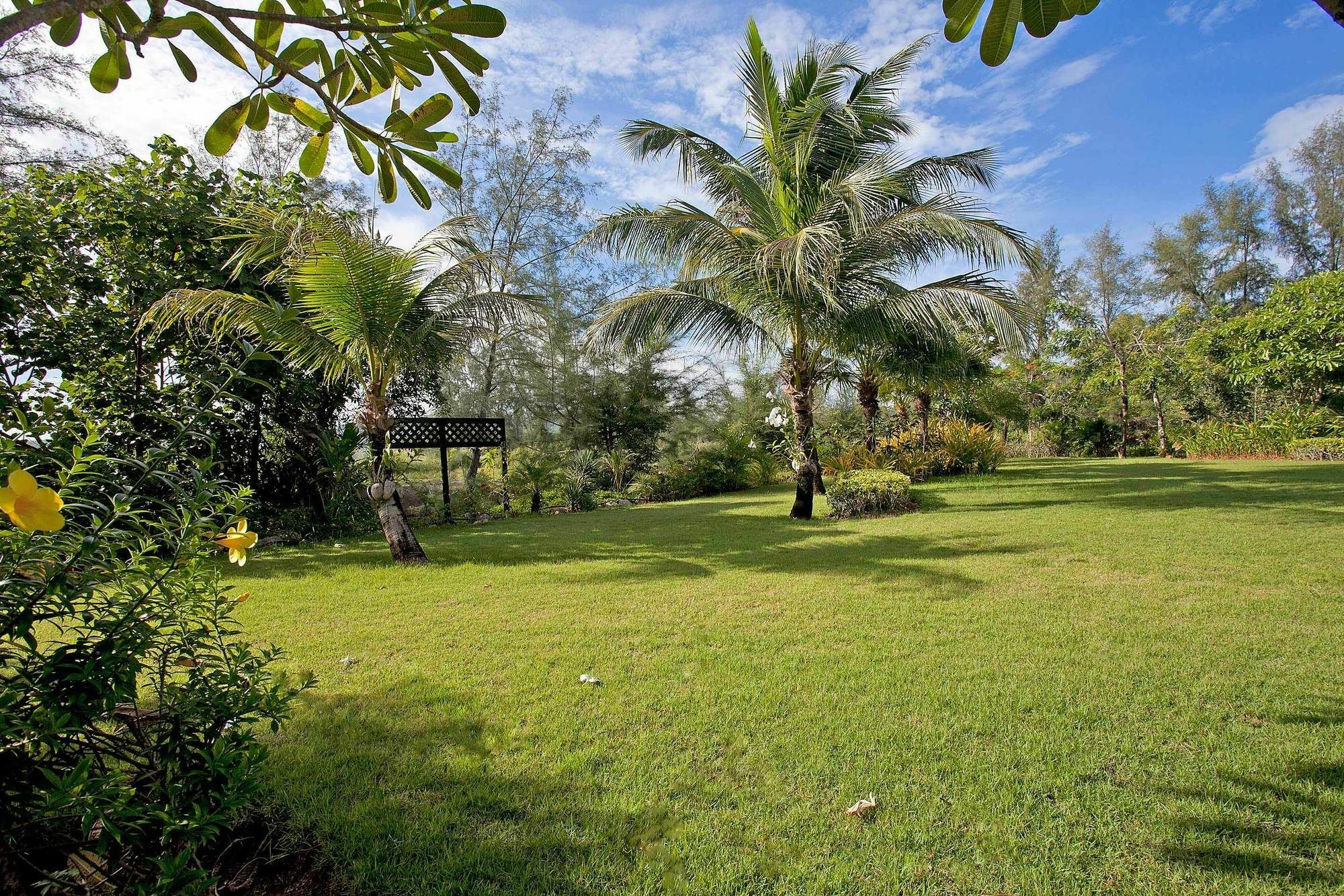 Chom Tawan Villa