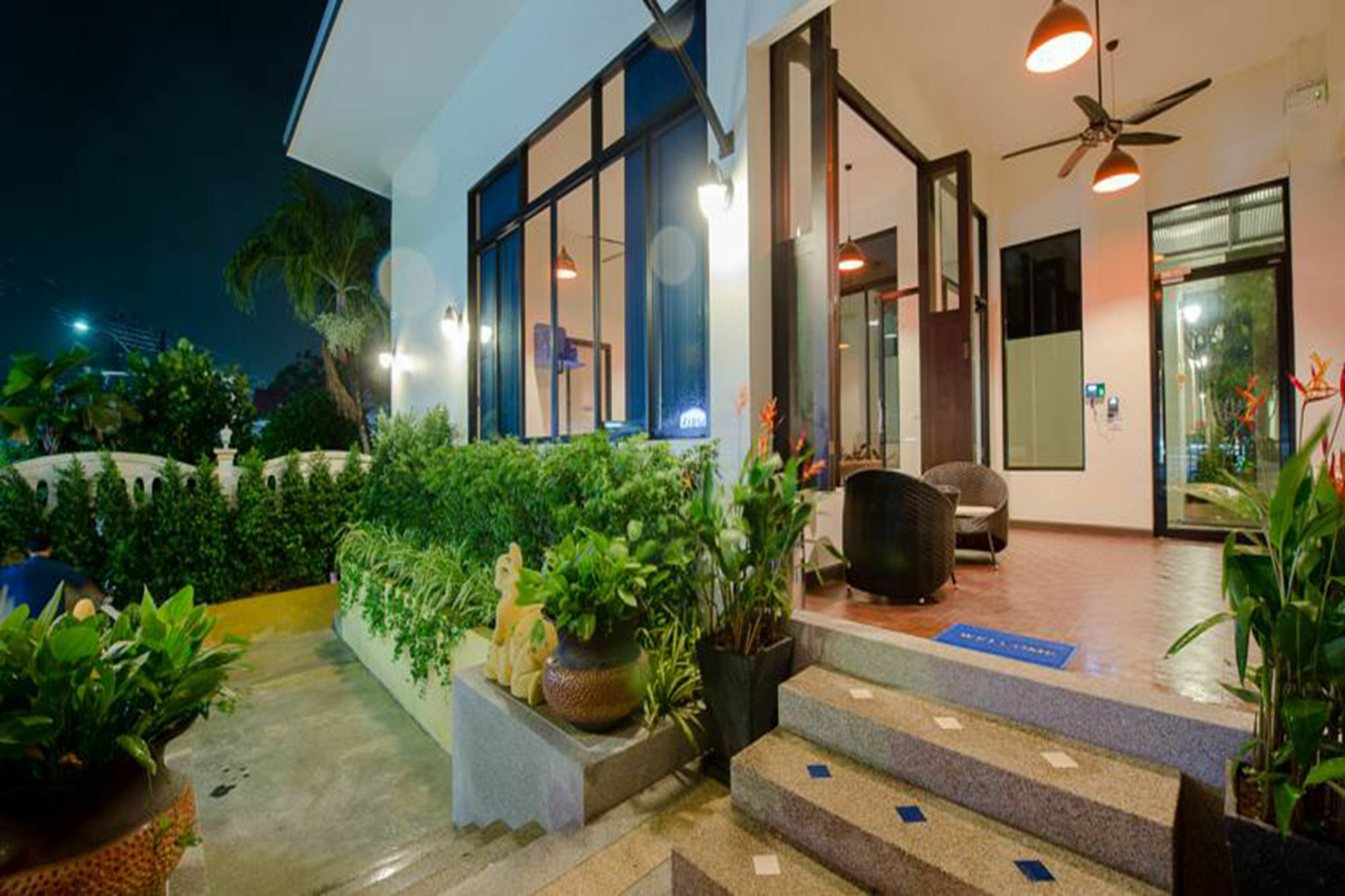 Anchan Private Pool - Sha