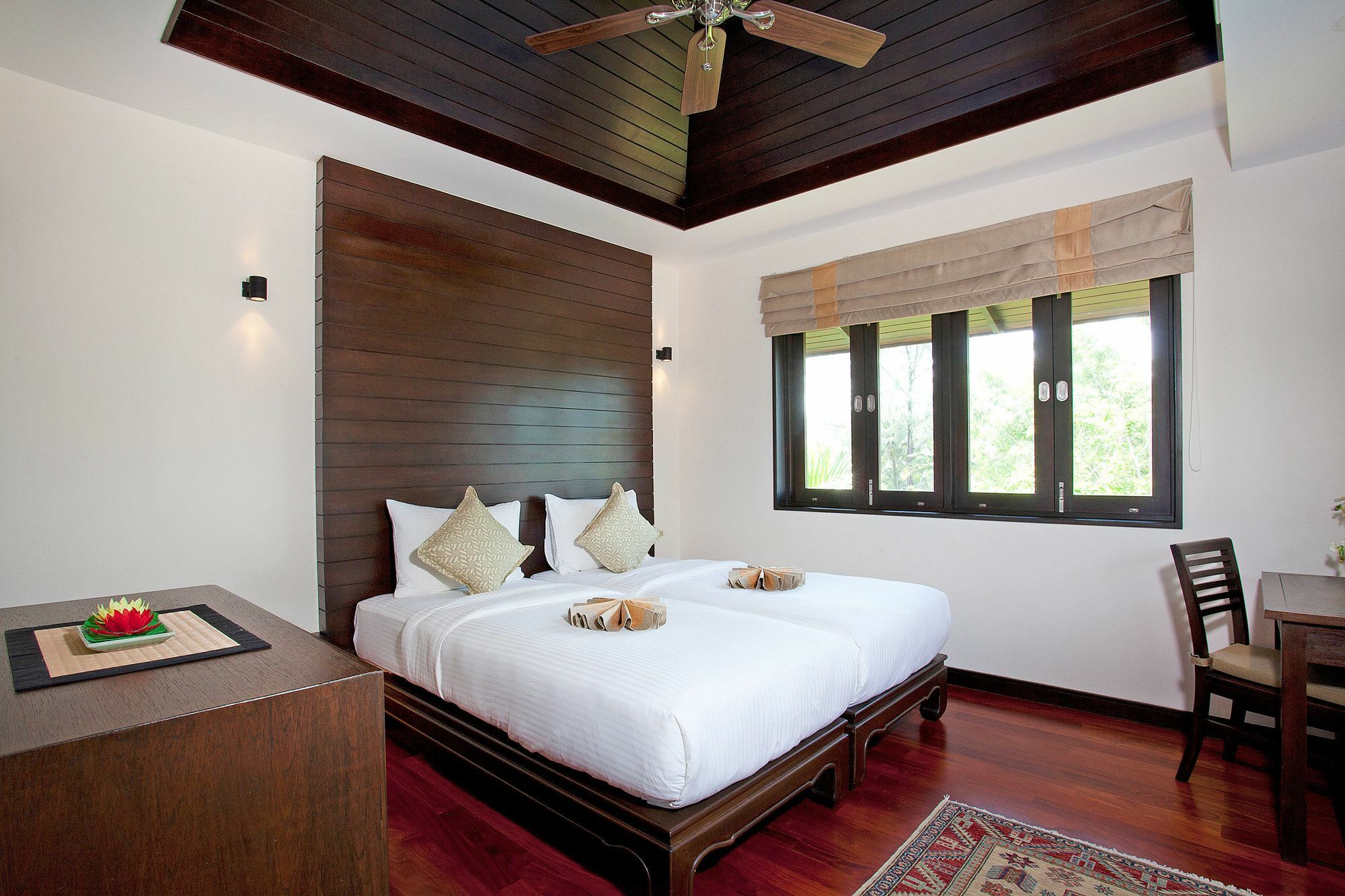 Chom Tawan Villa *