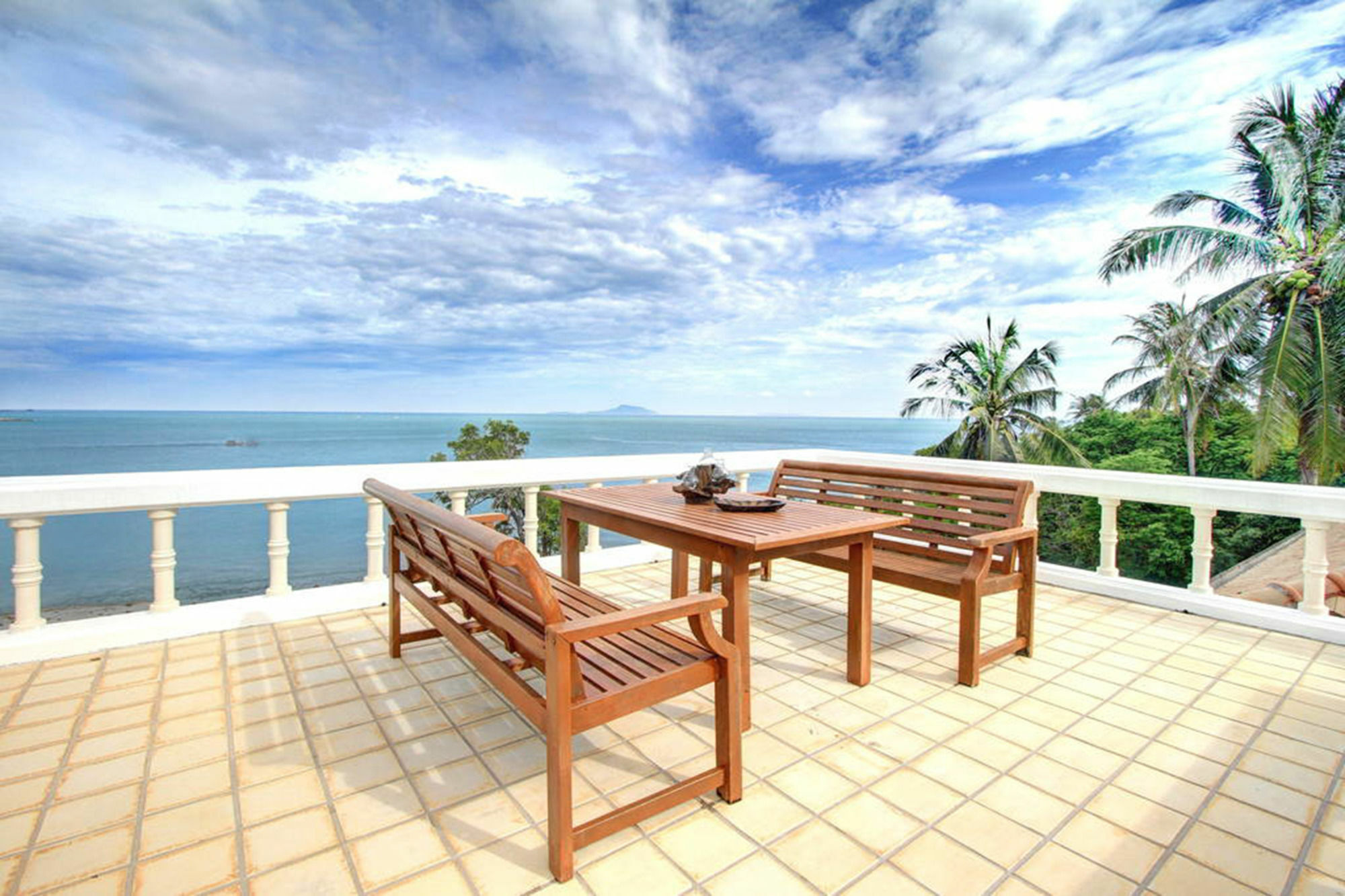 Baan Khunying - Secluded Phuket Beachfront Villa * Rawai