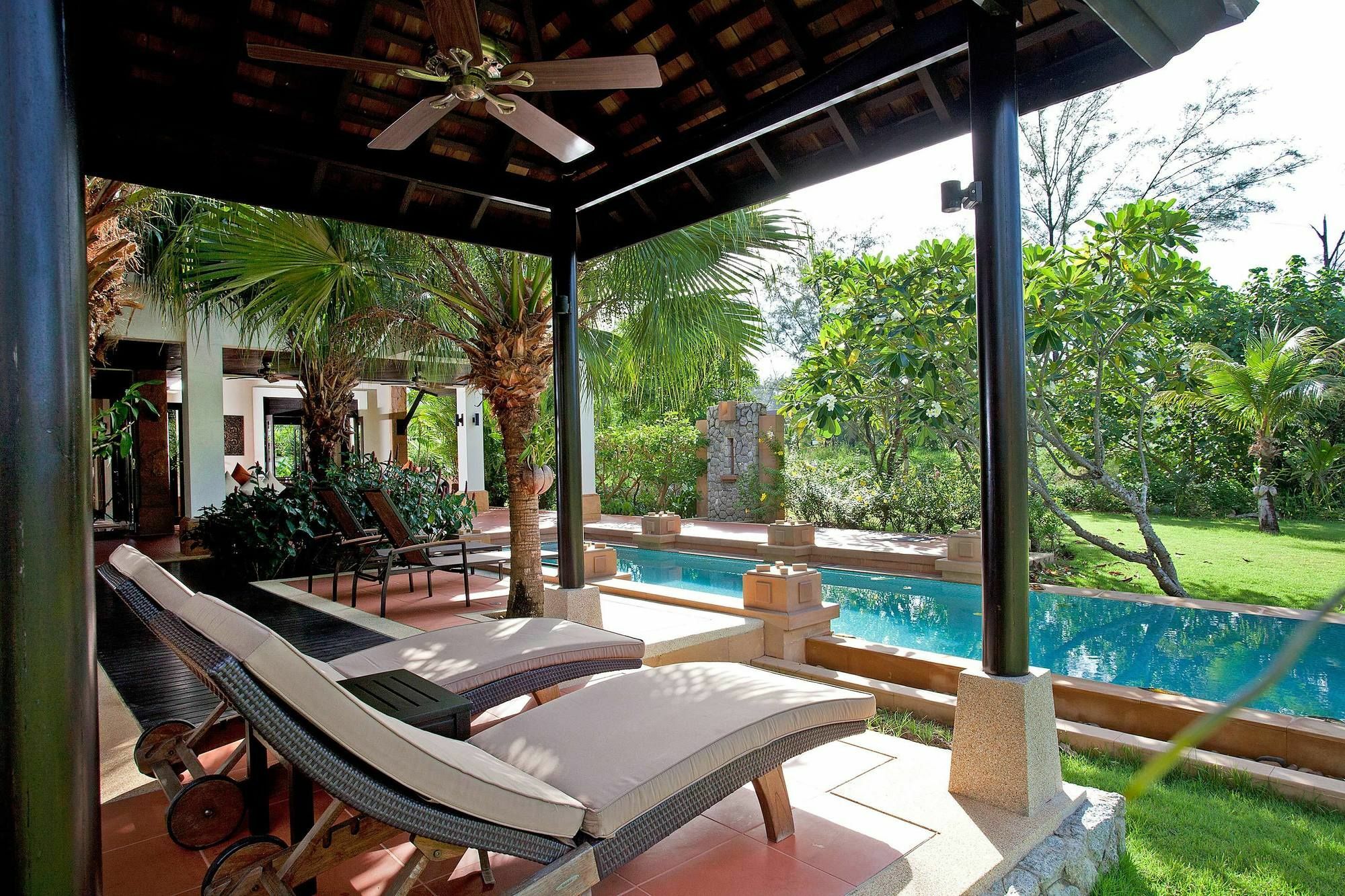 Chom Tawan Bang Tao Beach (Phuket)