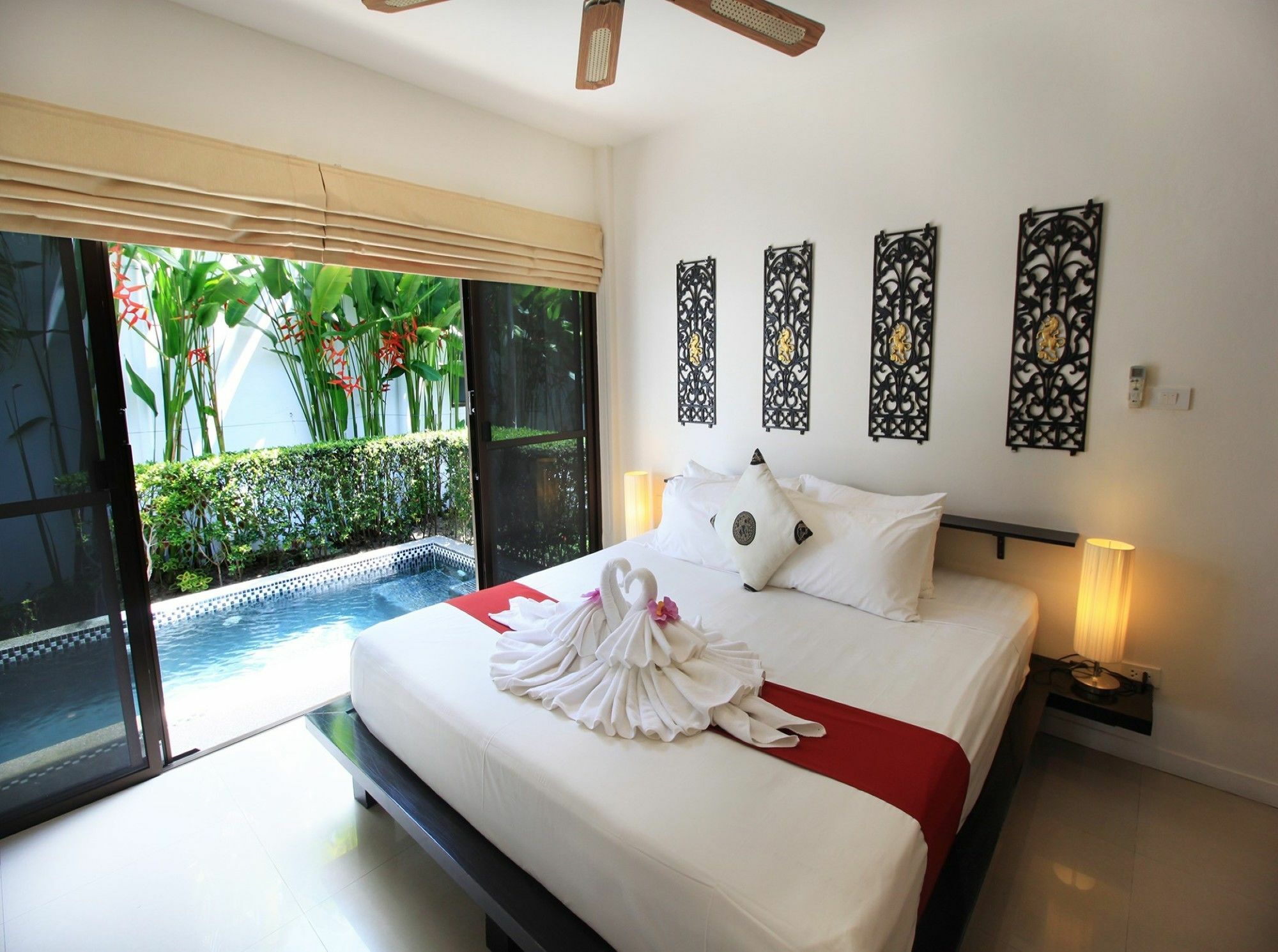 Coconut Grove Boutique Villa Rawai