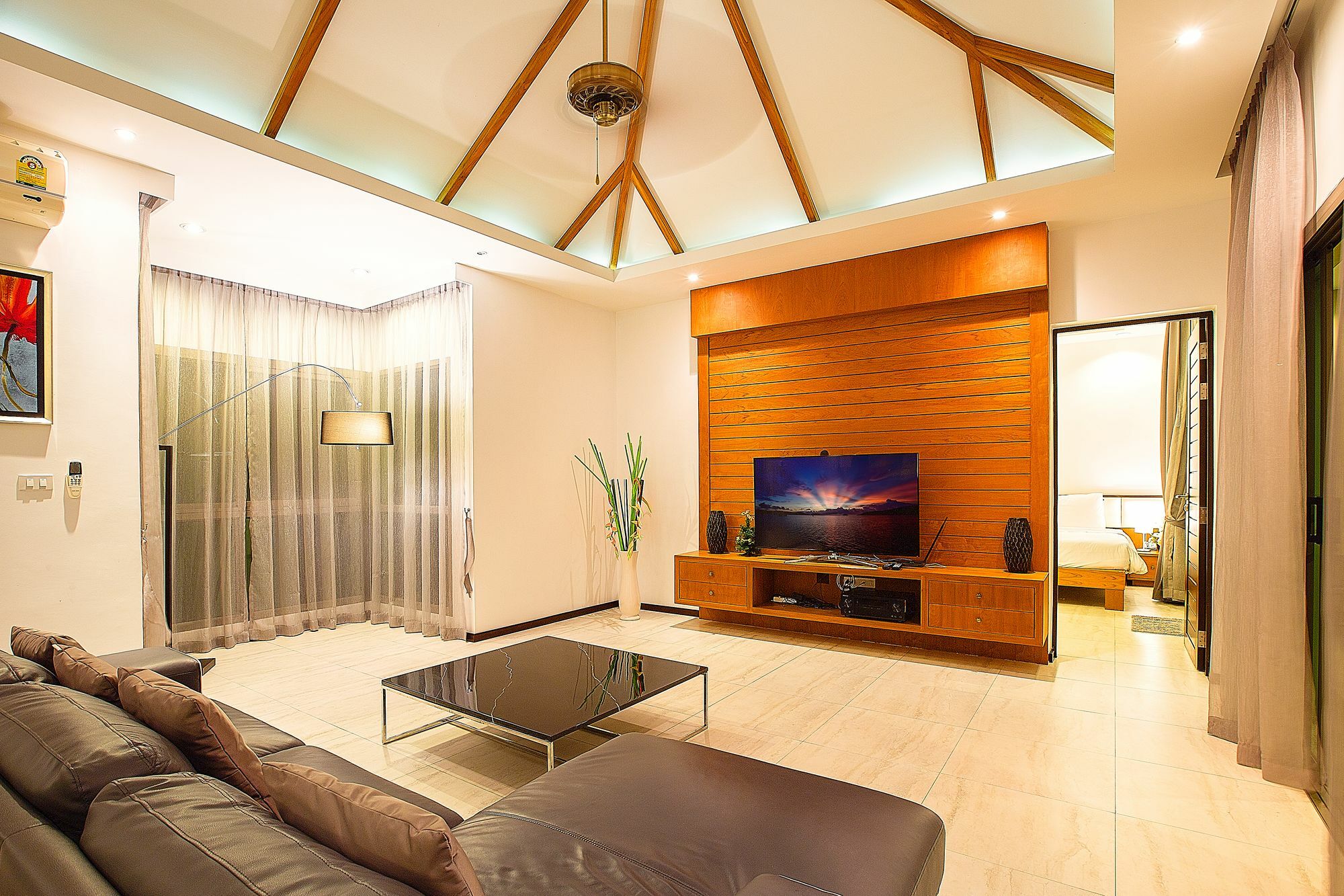 Villa Berry By Tropiclook: Shanti Style Nai Harn Rawai