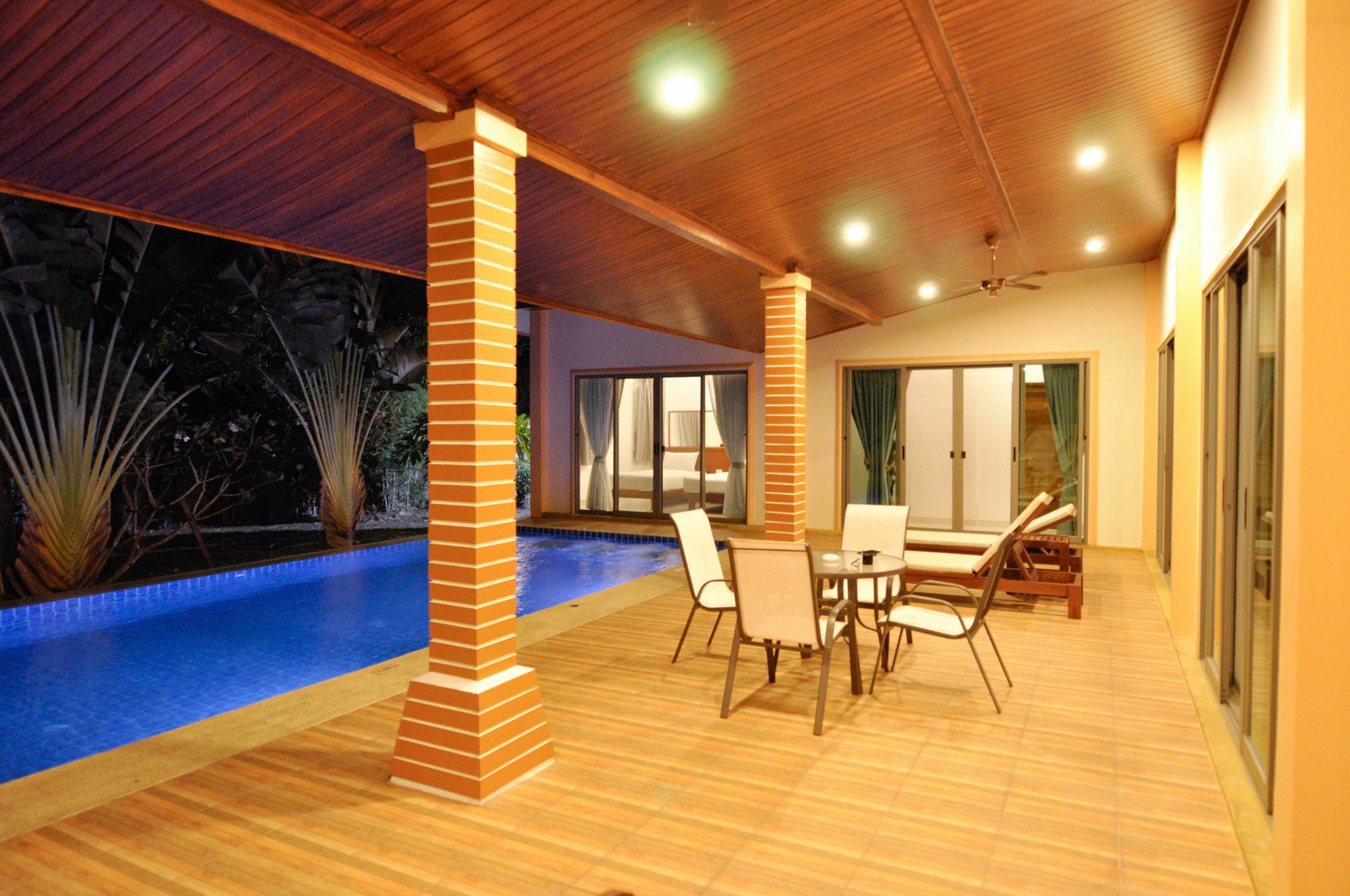 Orchid Garden * Rawai